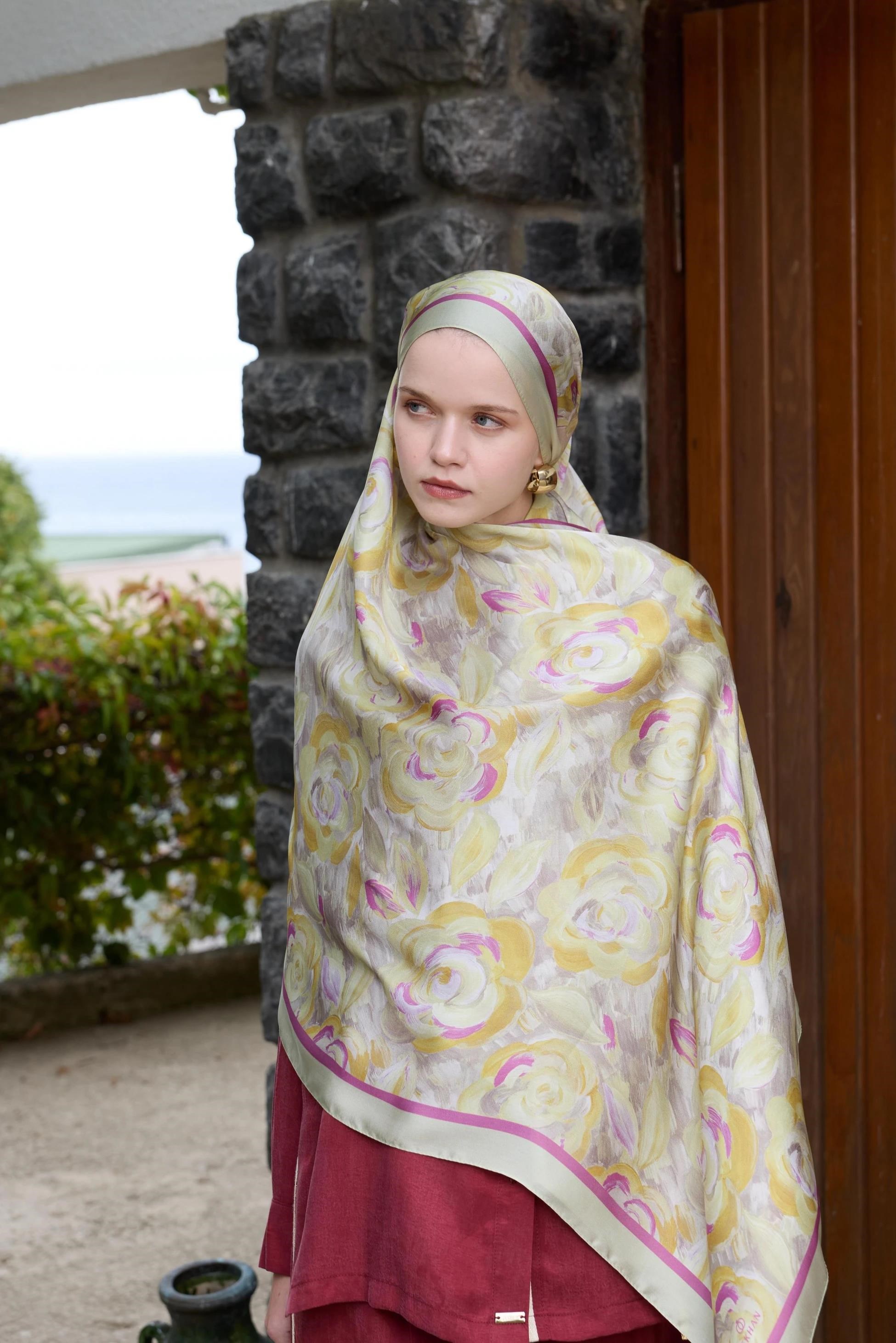 Winter Bloom Hint İpek Şal 5014