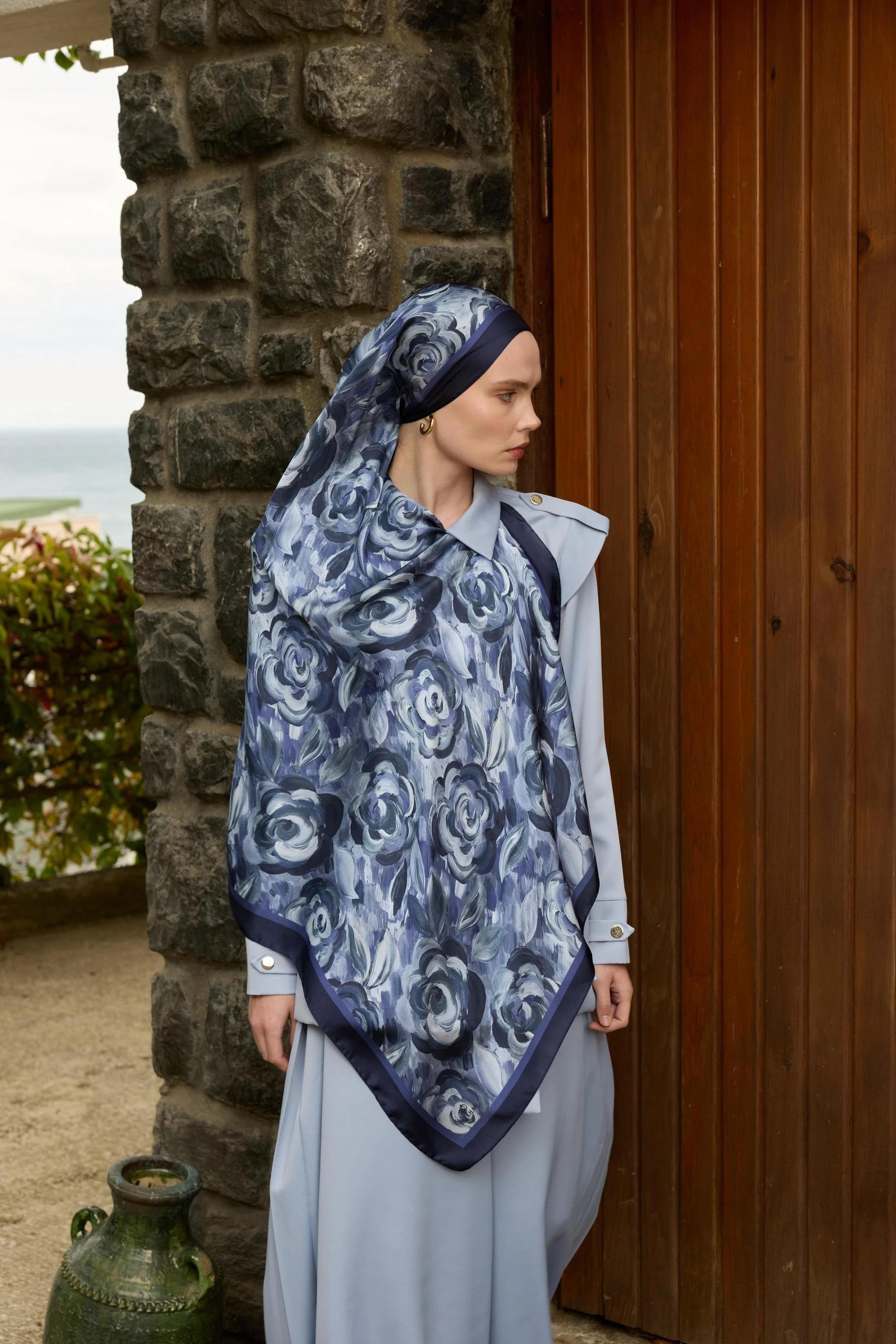 Winter Bloom Hint İpek Şal 5014