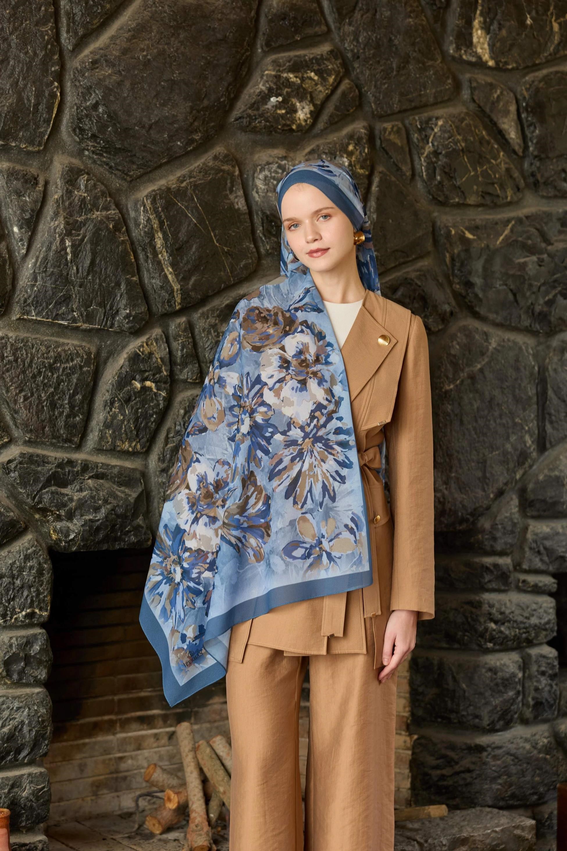 Winter Bloom Qupra Şal 30001