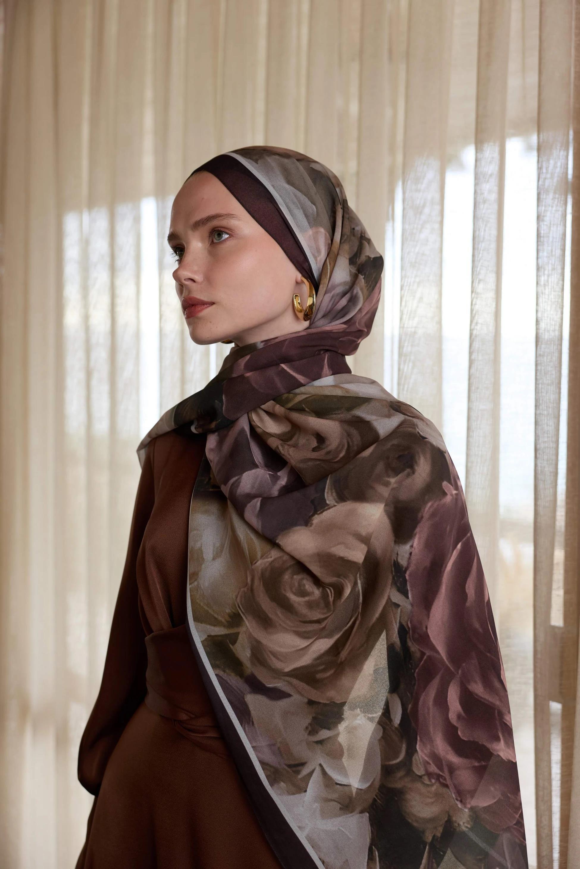 Winter Bloom Qupra Şal 30002