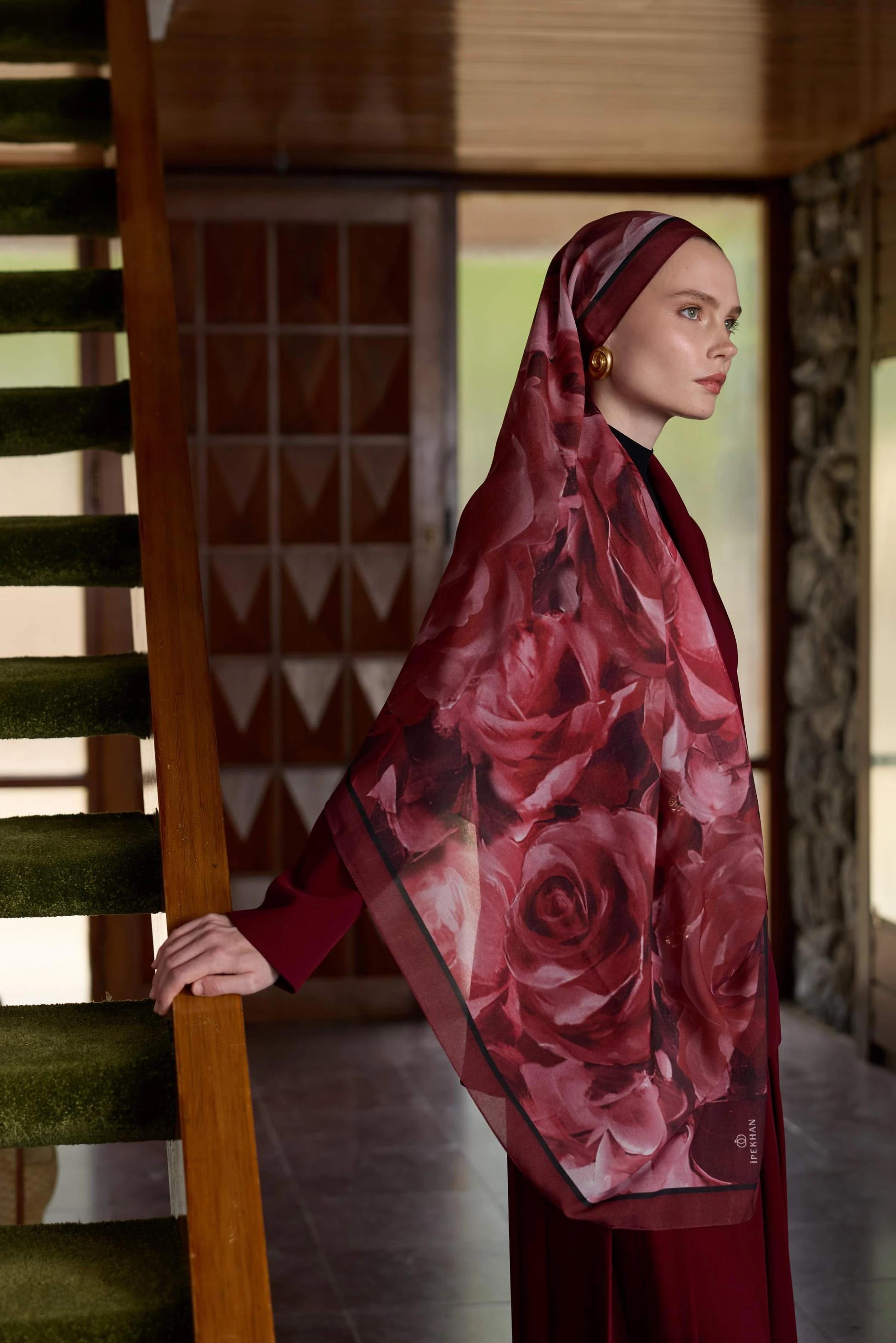 Winter Bloom Qupra Şal 30002
