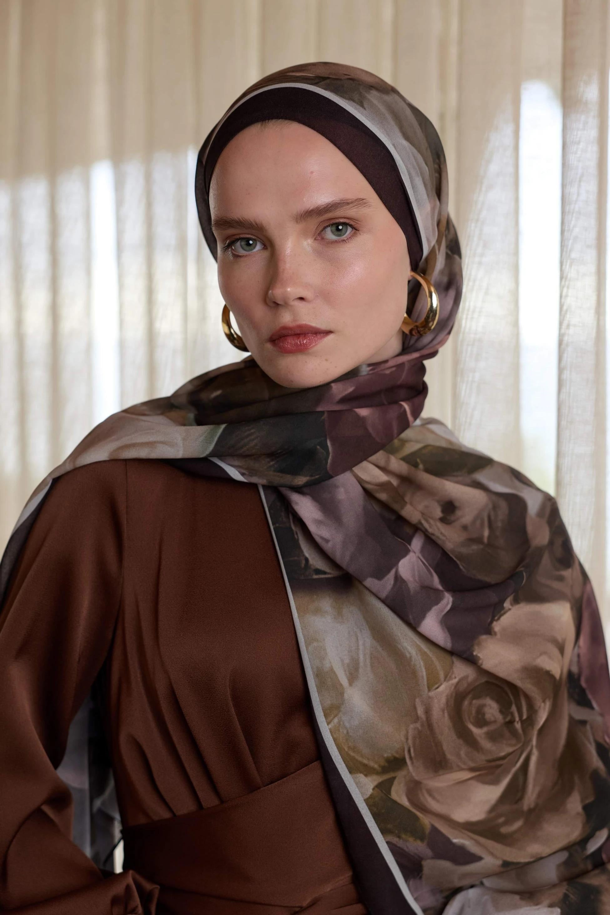 Winter Bloom Qupra Şal 30002