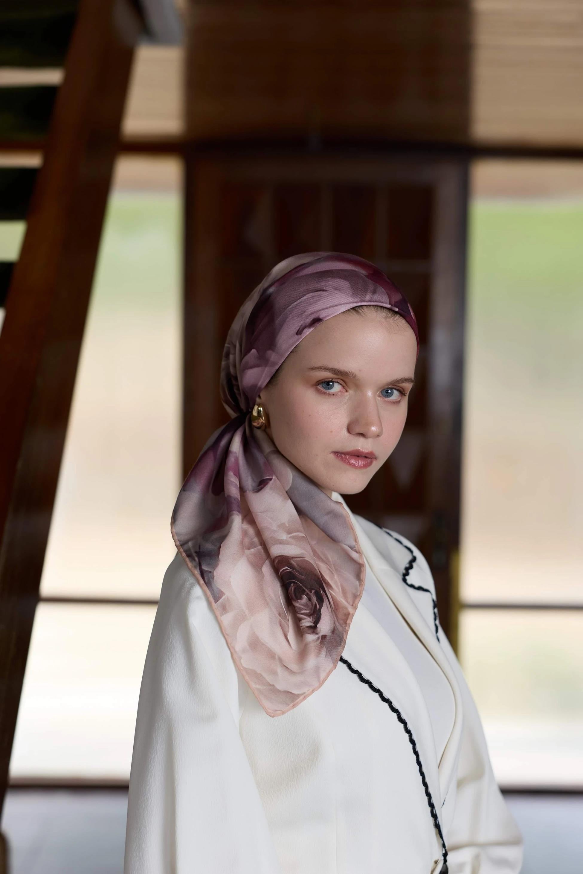 Winter Bloom Soft Eşarp 1239