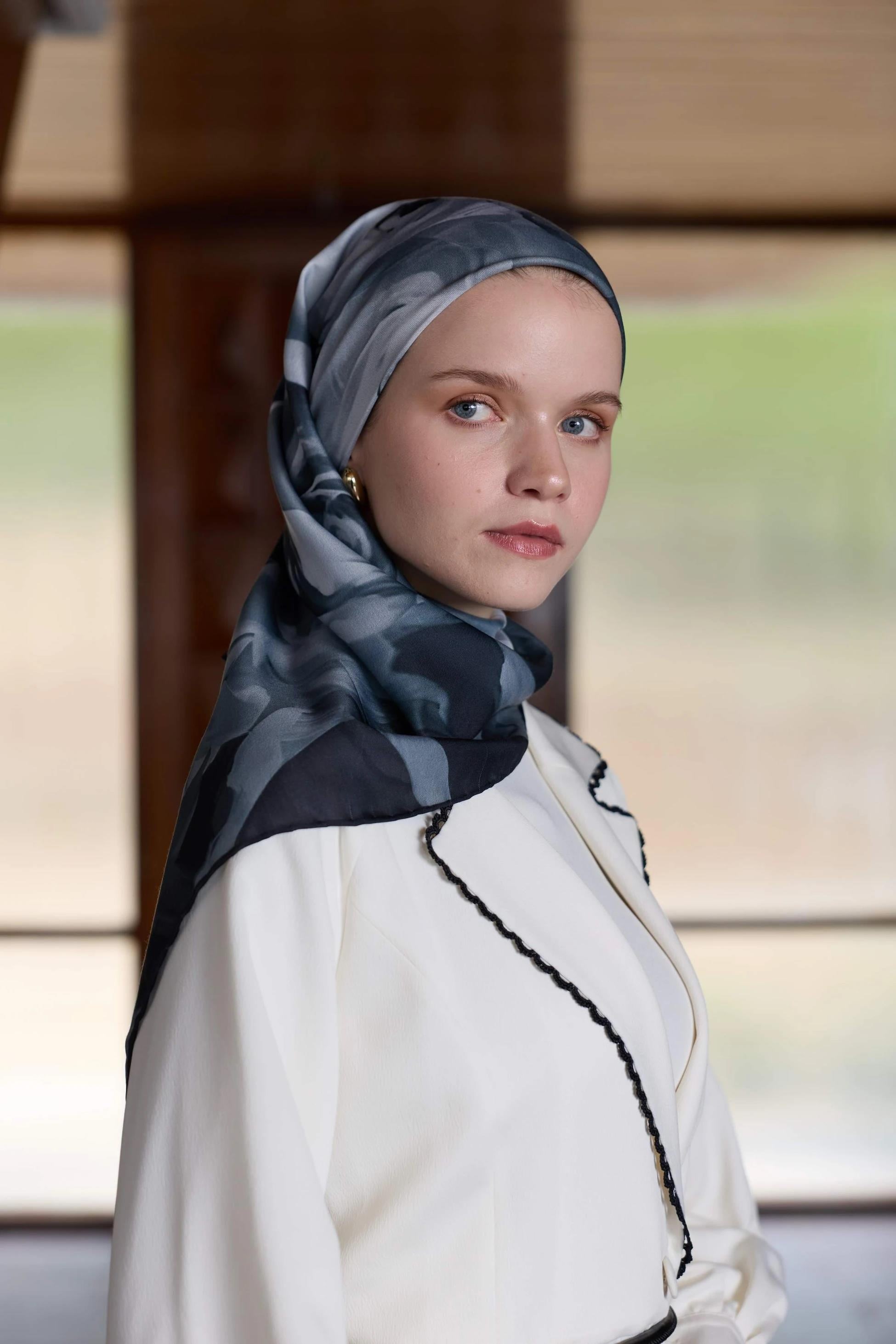Winter Bloom Soft Eşarp 1239