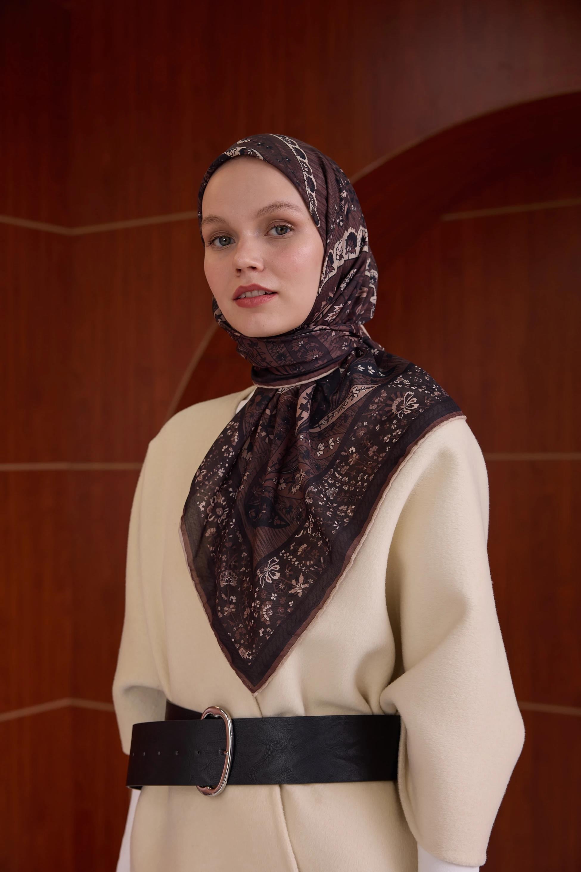 Winter Bloom Soft Eşarp 1242