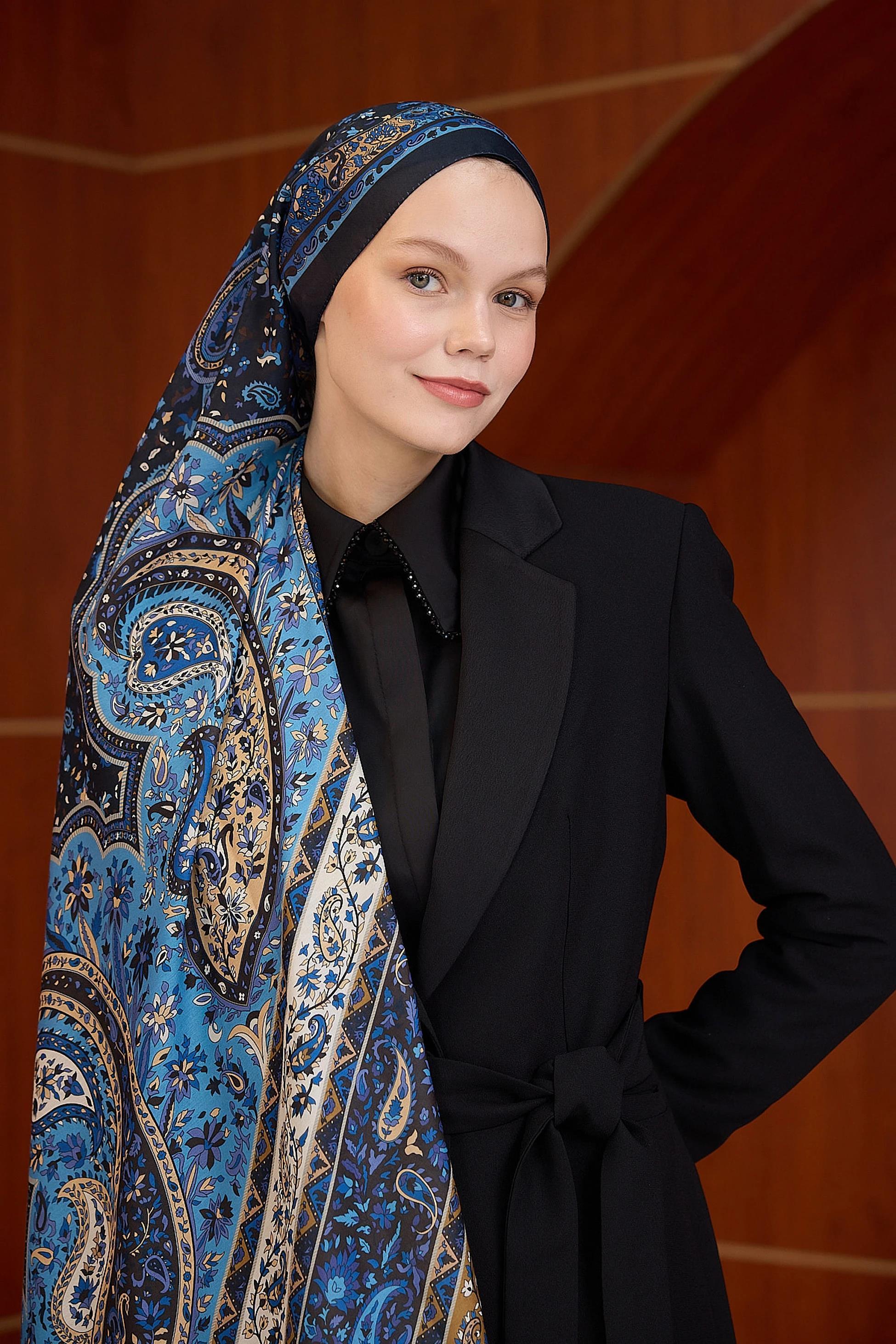 Winter Bloom Soft Şal 3070