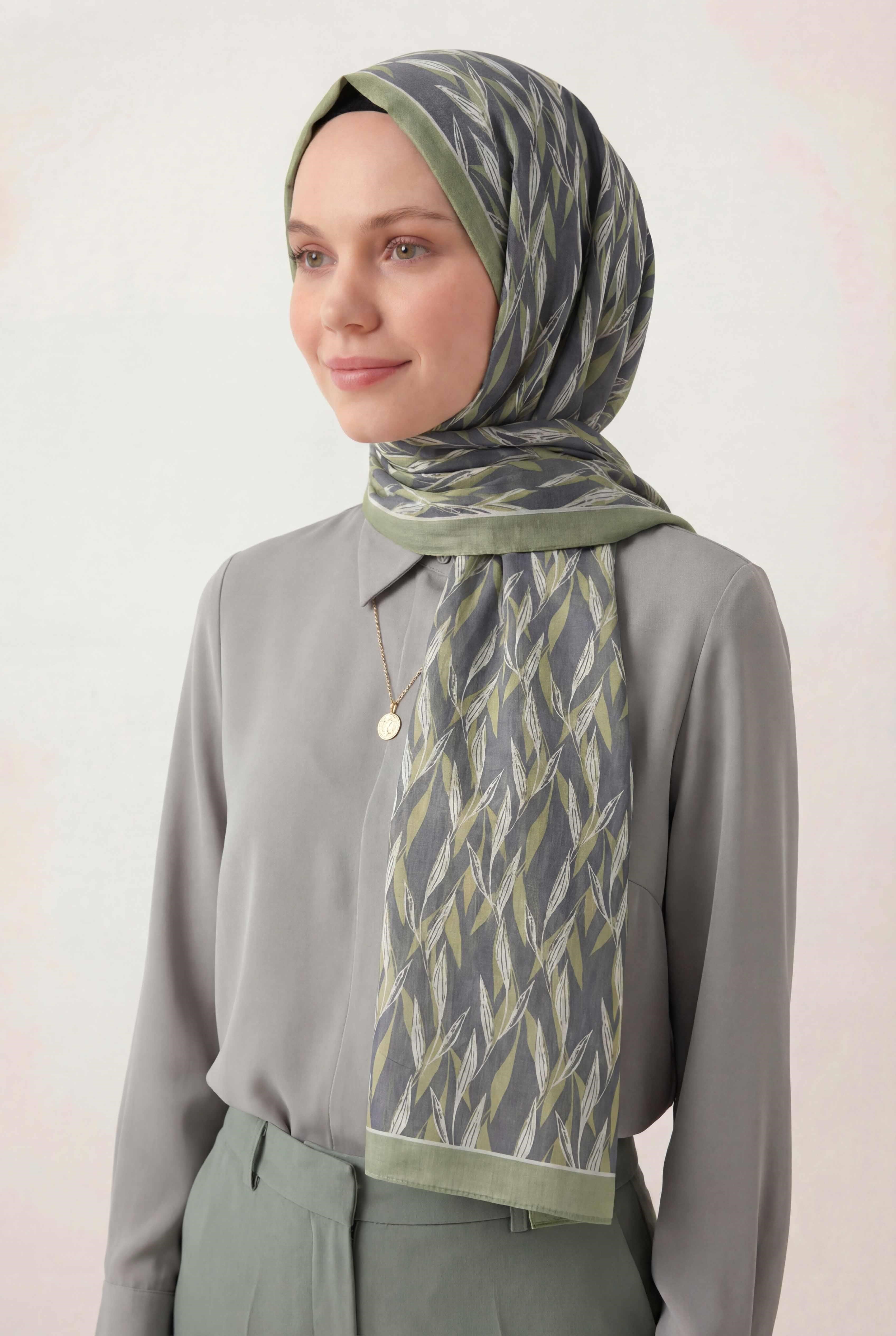 Yaprak Desen Gri 75X195 Soft Şal