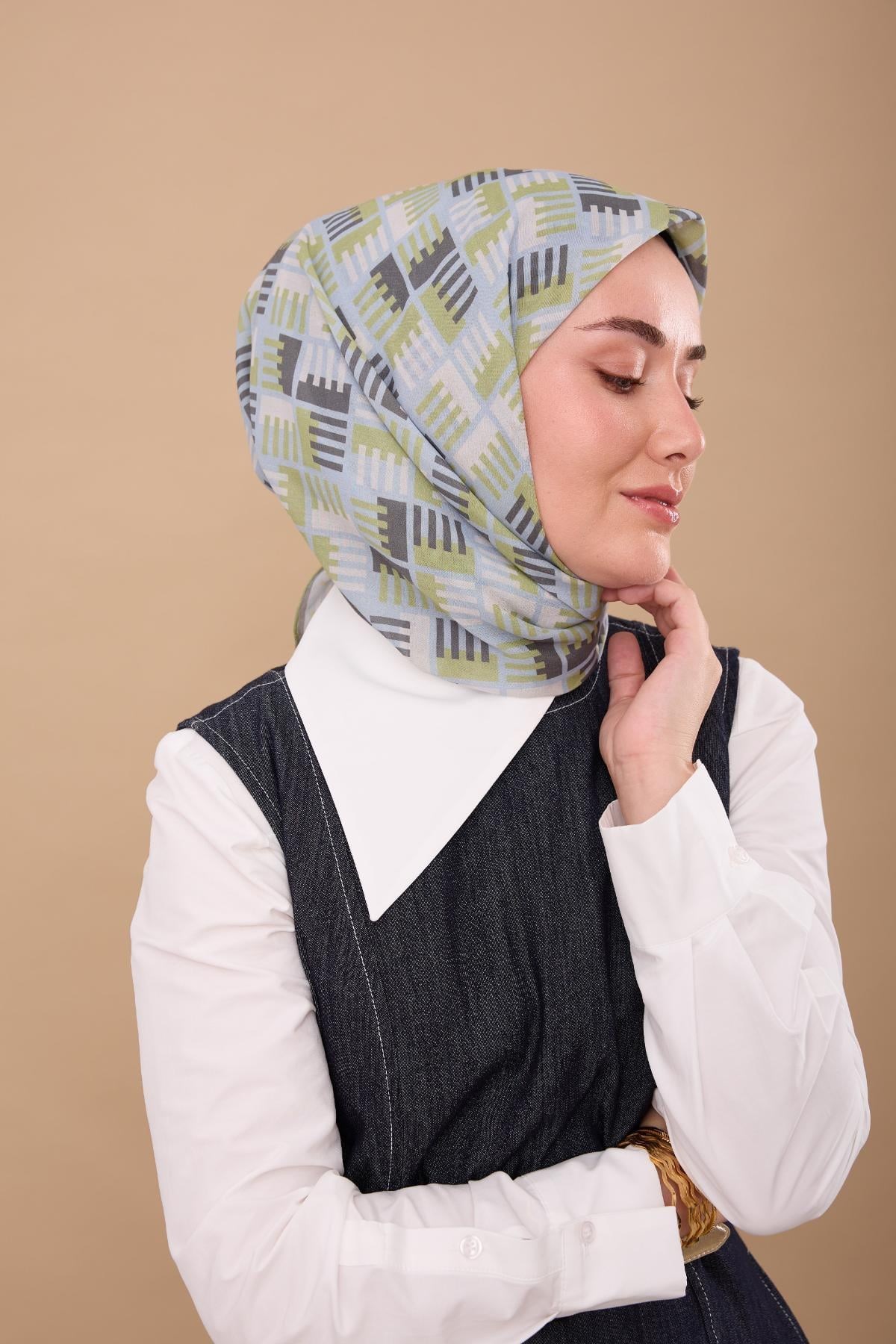 Yaz Esintisi Eşarp 150001-09