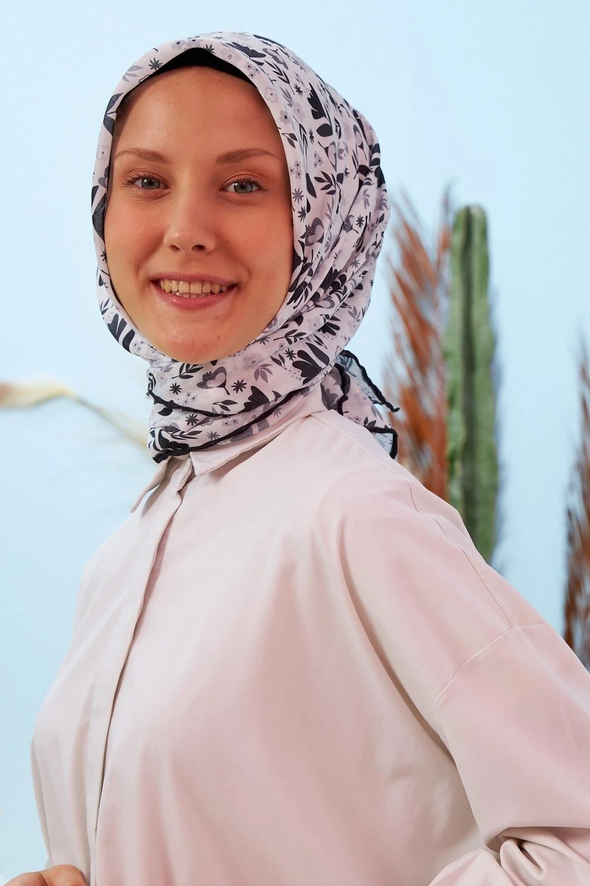 Zambak Beyaz Siyah Pamuk Viskon Eşarp