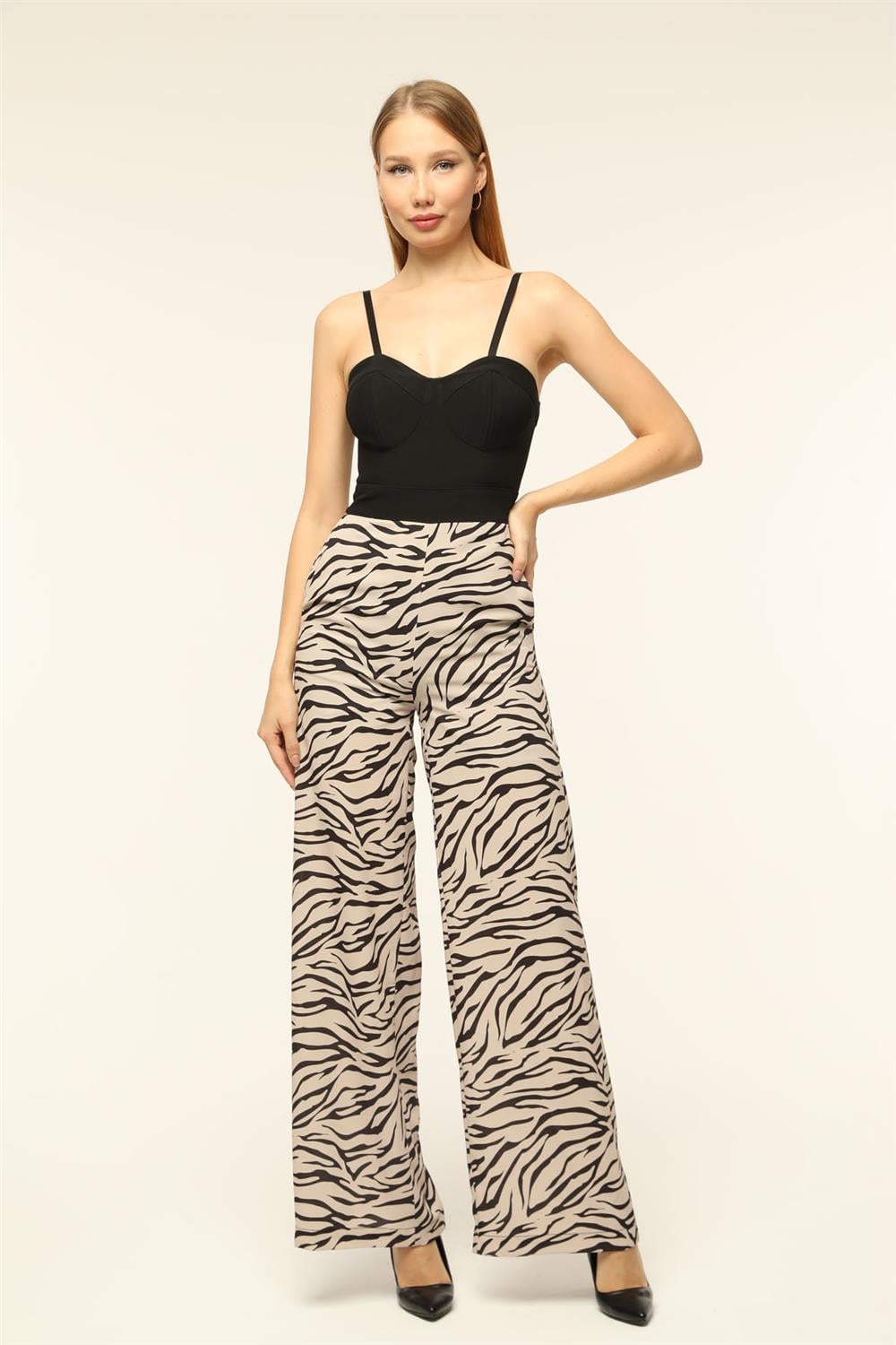 Zebra Çizgili Tulum