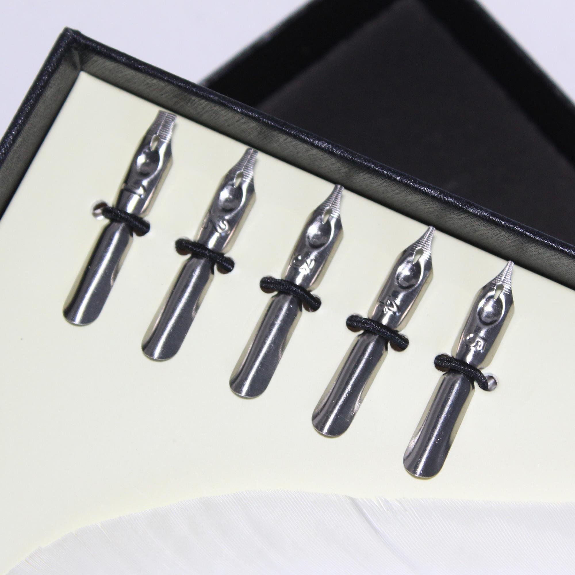 Beyaz ve Kırmızı Tüy Divit Antik Kaligrafi Kalem Mürekkep Seti ve 5 Farklı Uç RM2101