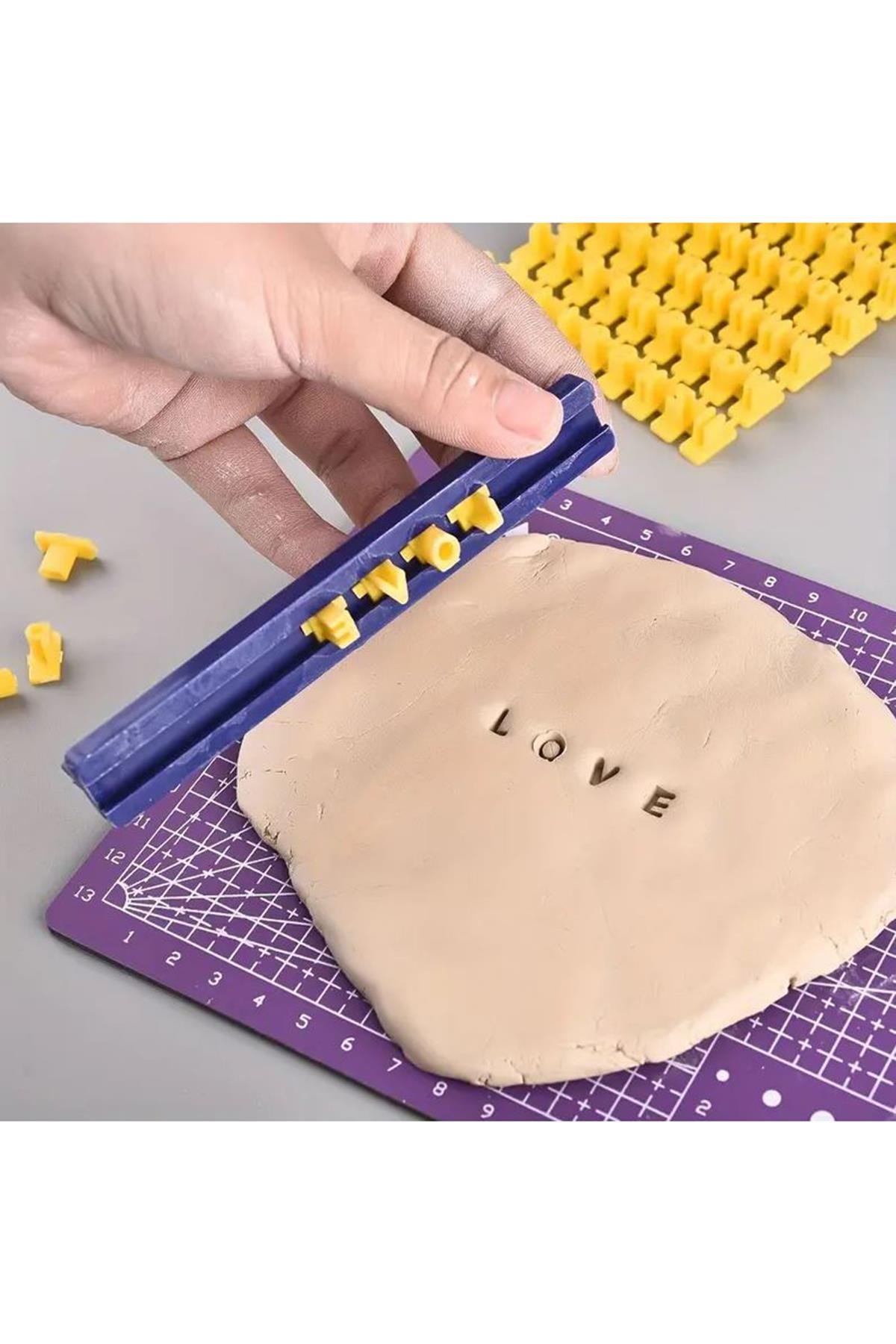 Kurabiye Bisküvi Hamur Fondan 73 Parça 3D Alfabe Yazı Damga Seti  