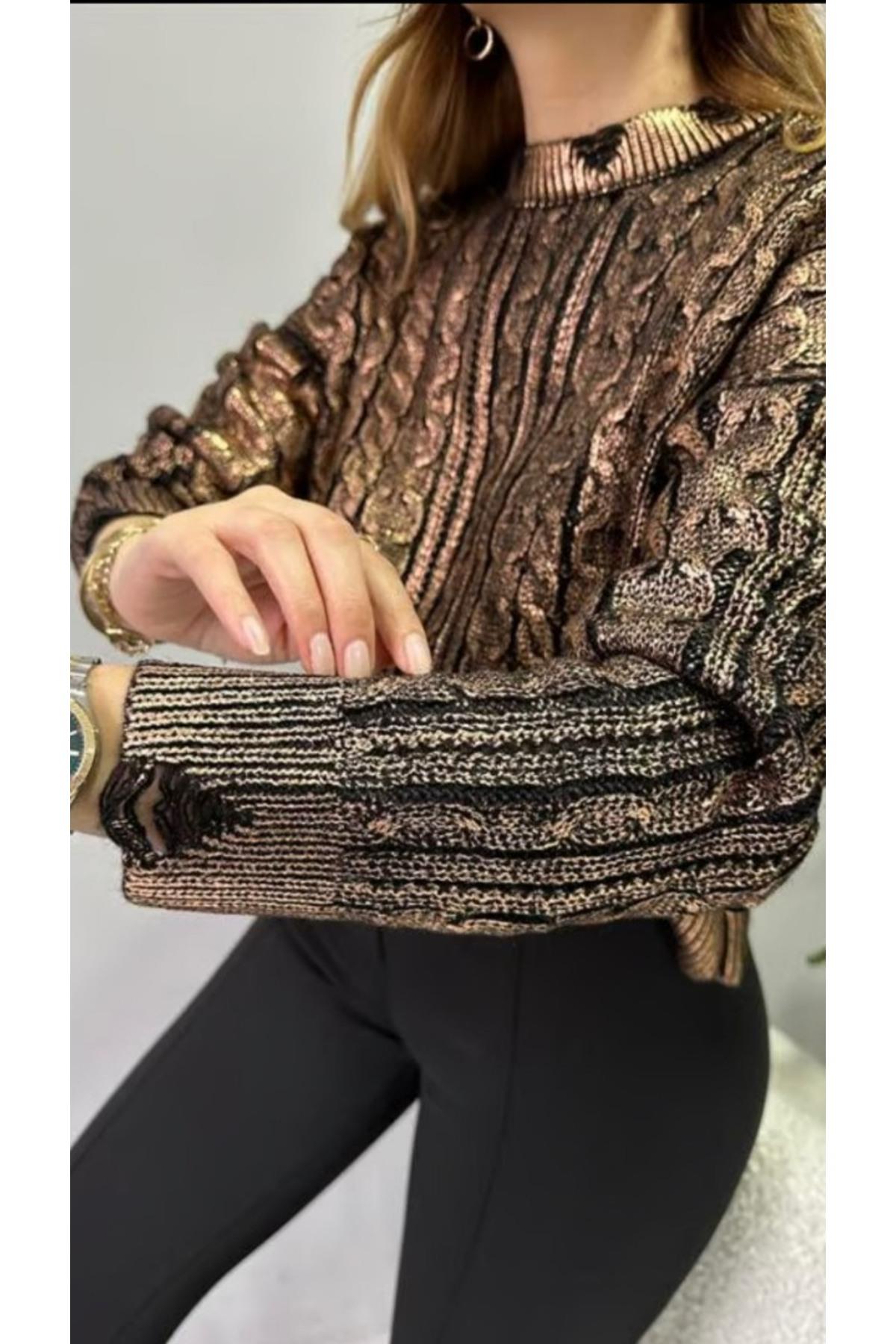 Bakır Varaklı Kazaak