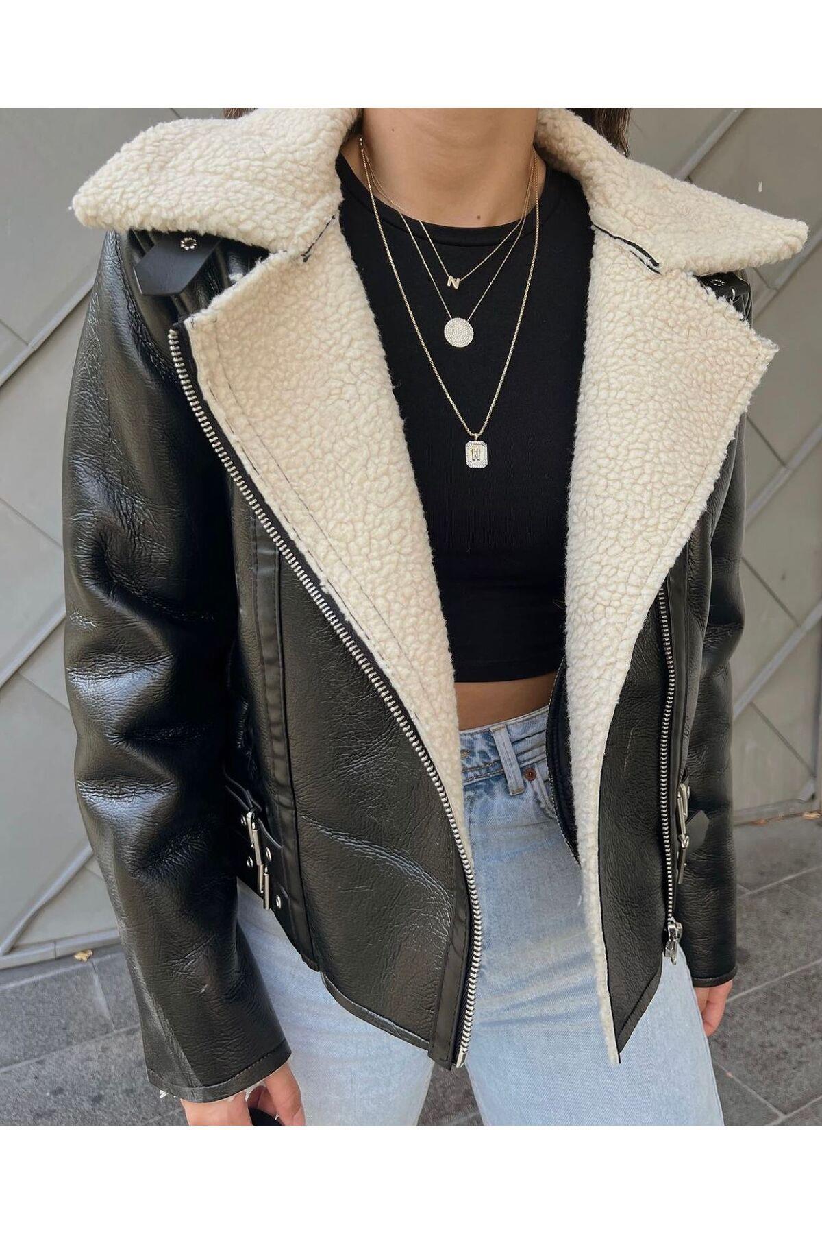 İçi Kürklü Yanları Kemer Detaylı Siyah Deri Mont