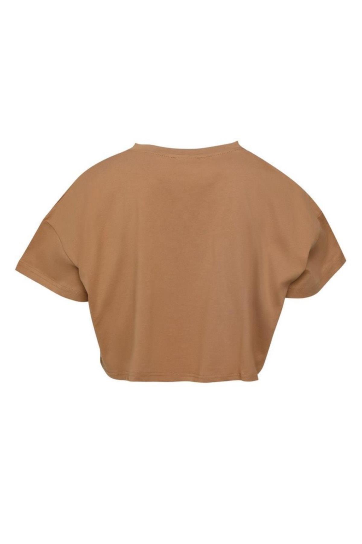 Kadın Beyaz Baskılı Crop T-shirt
