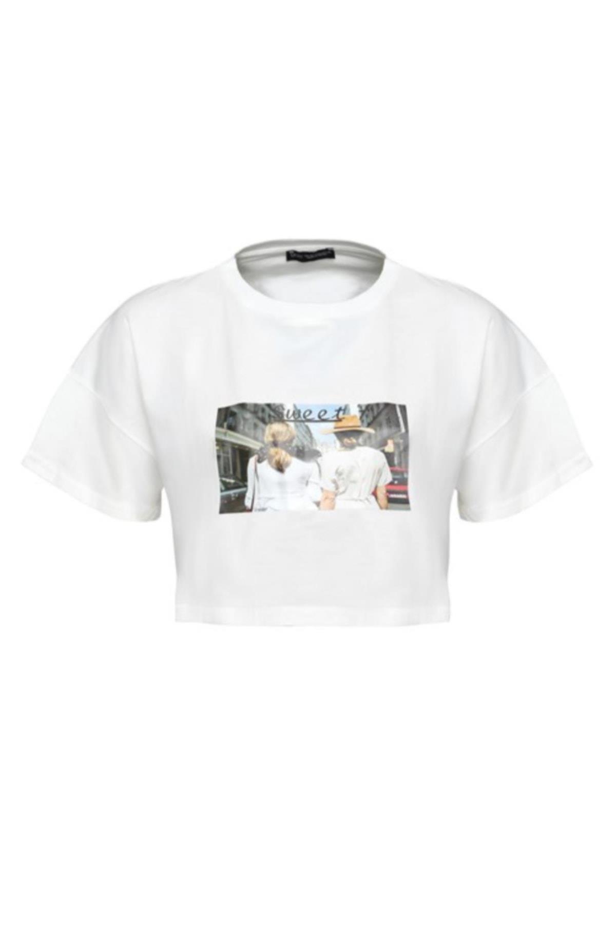 Kadın Beyaz Baskılı Crop T-shirt