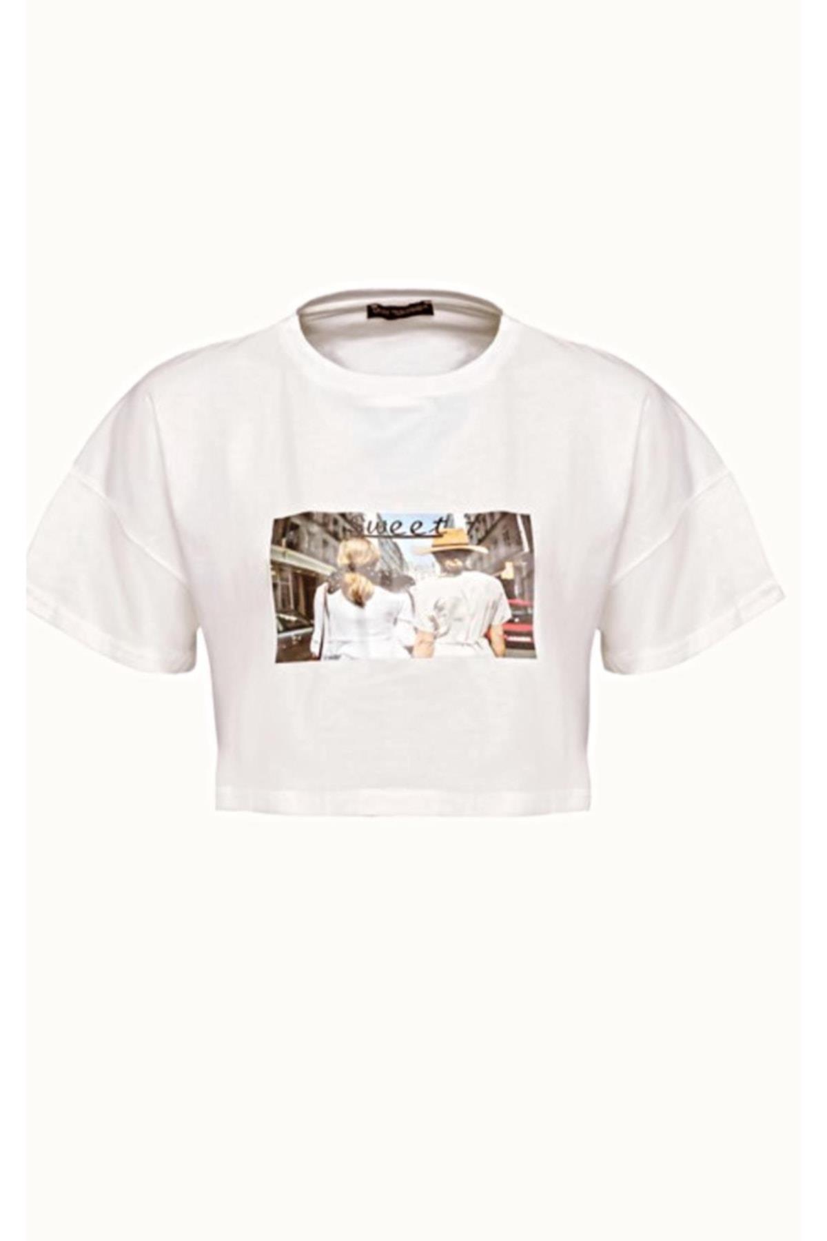 Kadın Beyaz Baskılı Crop T-shirt