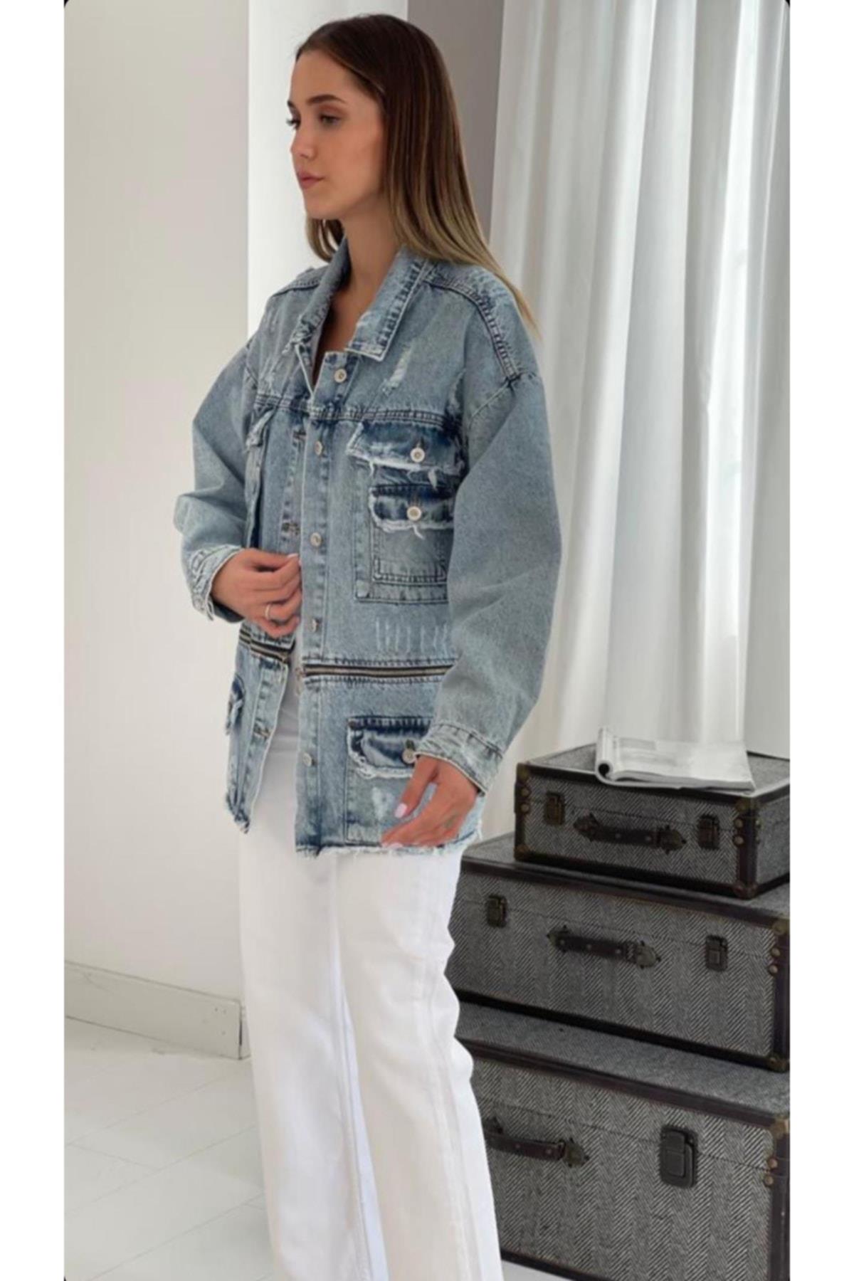 Kadın Fermuar Detaylı Cepli Mavi Denim Ceket