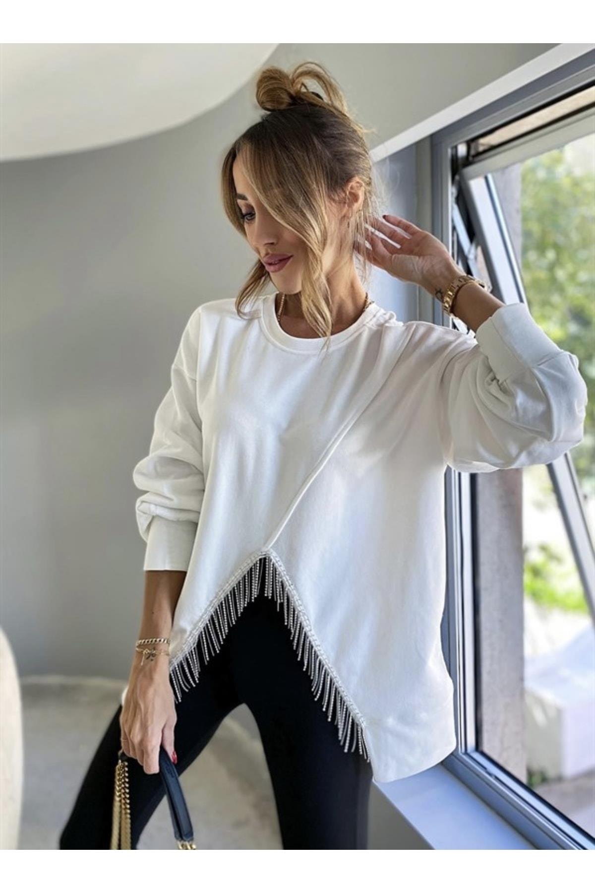 Kadın Önü Taş Işlemeli Tasarım Beyaz Sweat