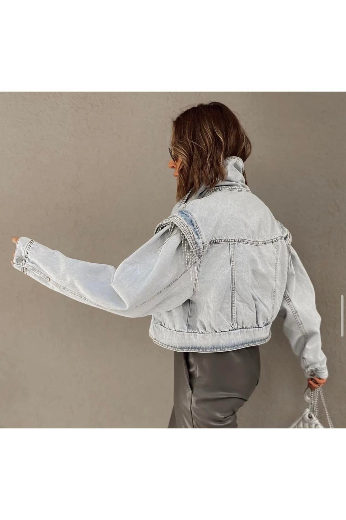 Kadın Taş Detaylı Mavi Tasarım Denim Ceket