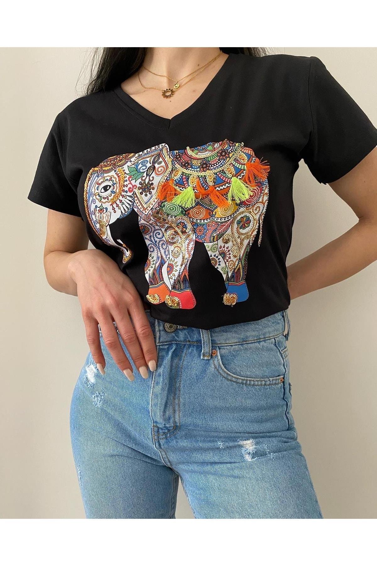 Kadın V Yaka Fil Desenli Siyah Tasarım T-shirt