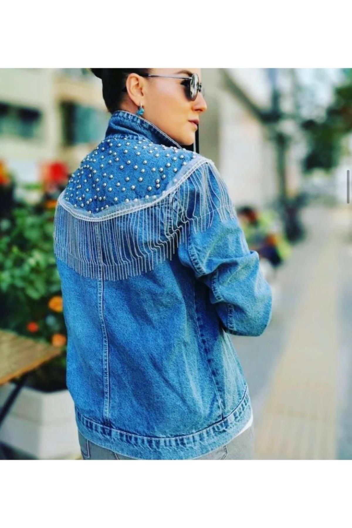 Kadın Zincir Detaylı Tasarım Mavi Denim Ceket