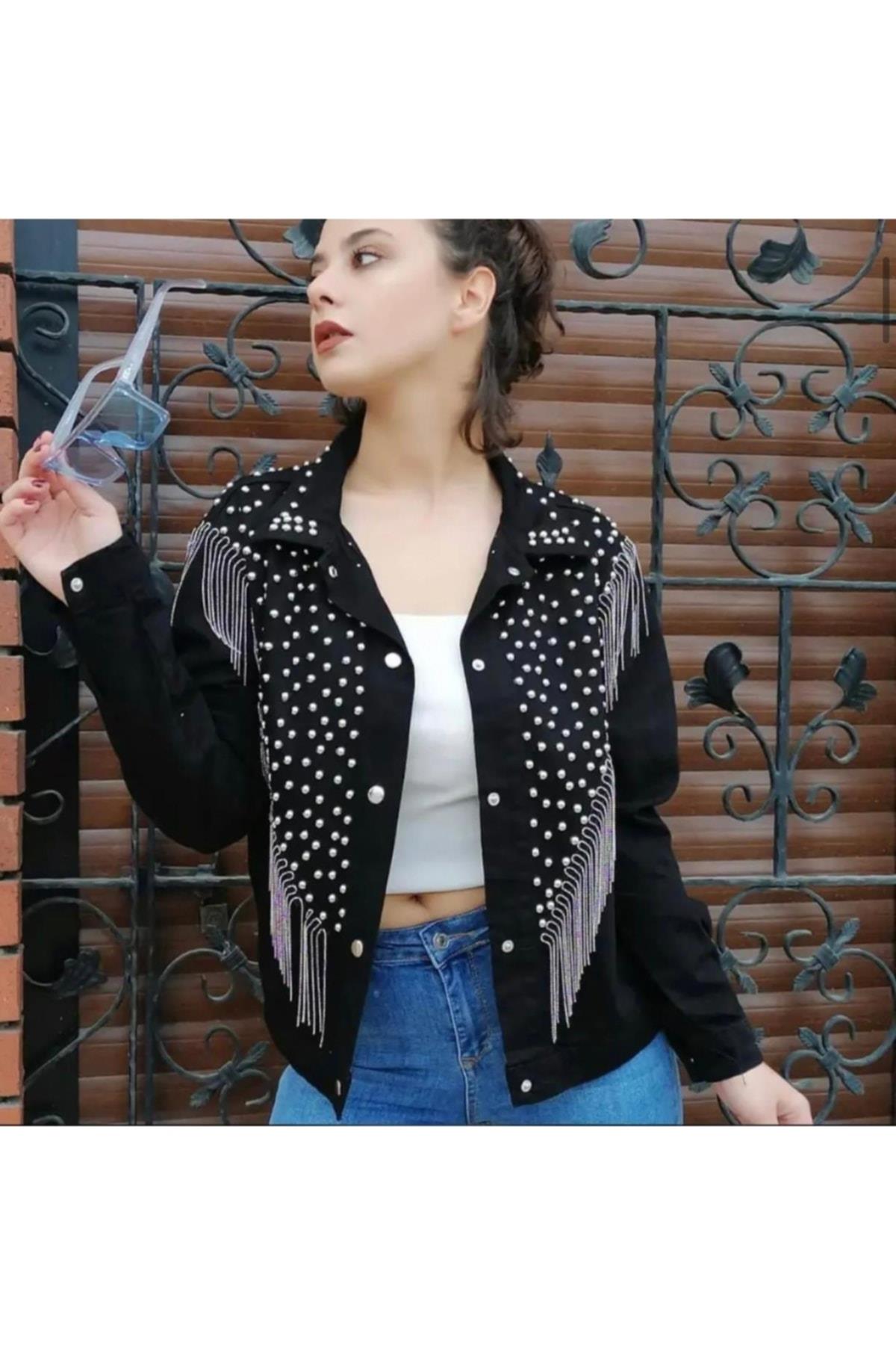 Kadın Zincir Detaylı Tasarım Siyah Denim Ceket