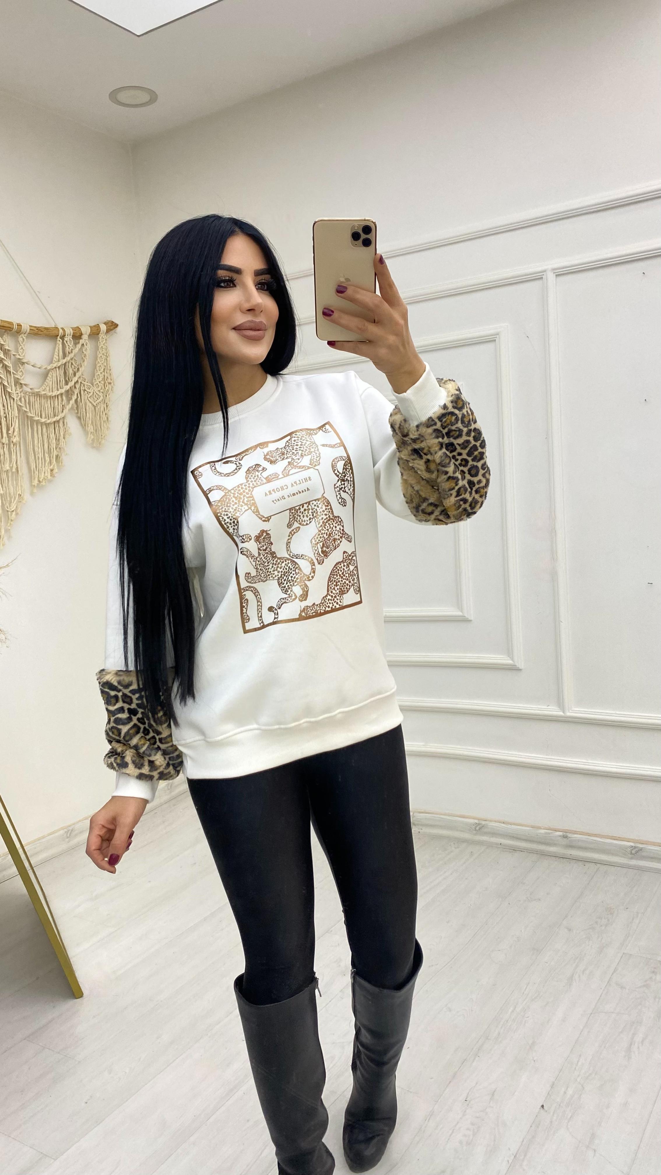 Krem Kolları Yumoş  Kürklü Leopar Desenli Sweat