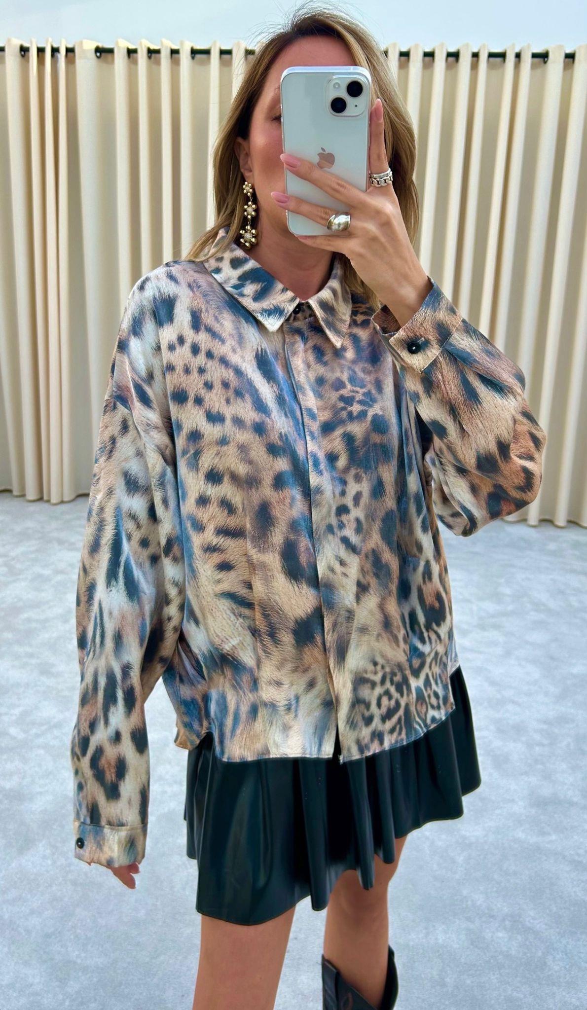 Leopar Desenli Saten Gömlek