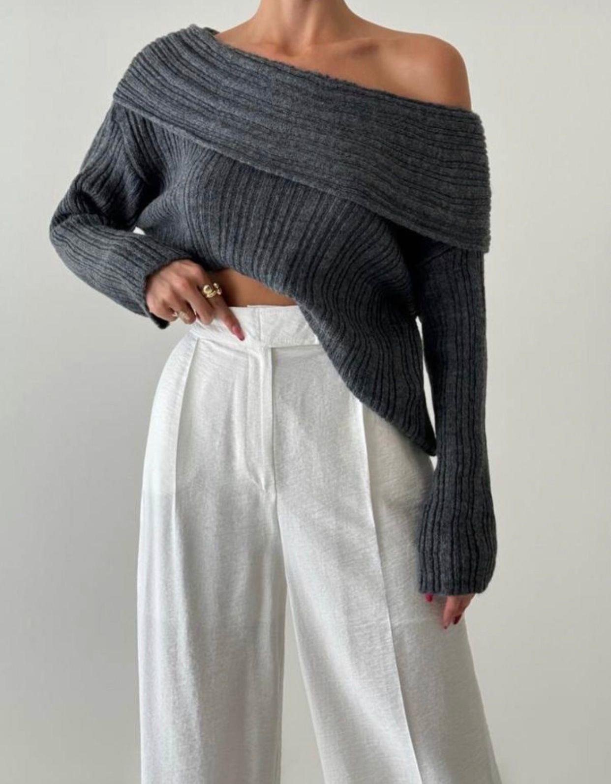 Madonna Yaka Antrasit Triko Kazak