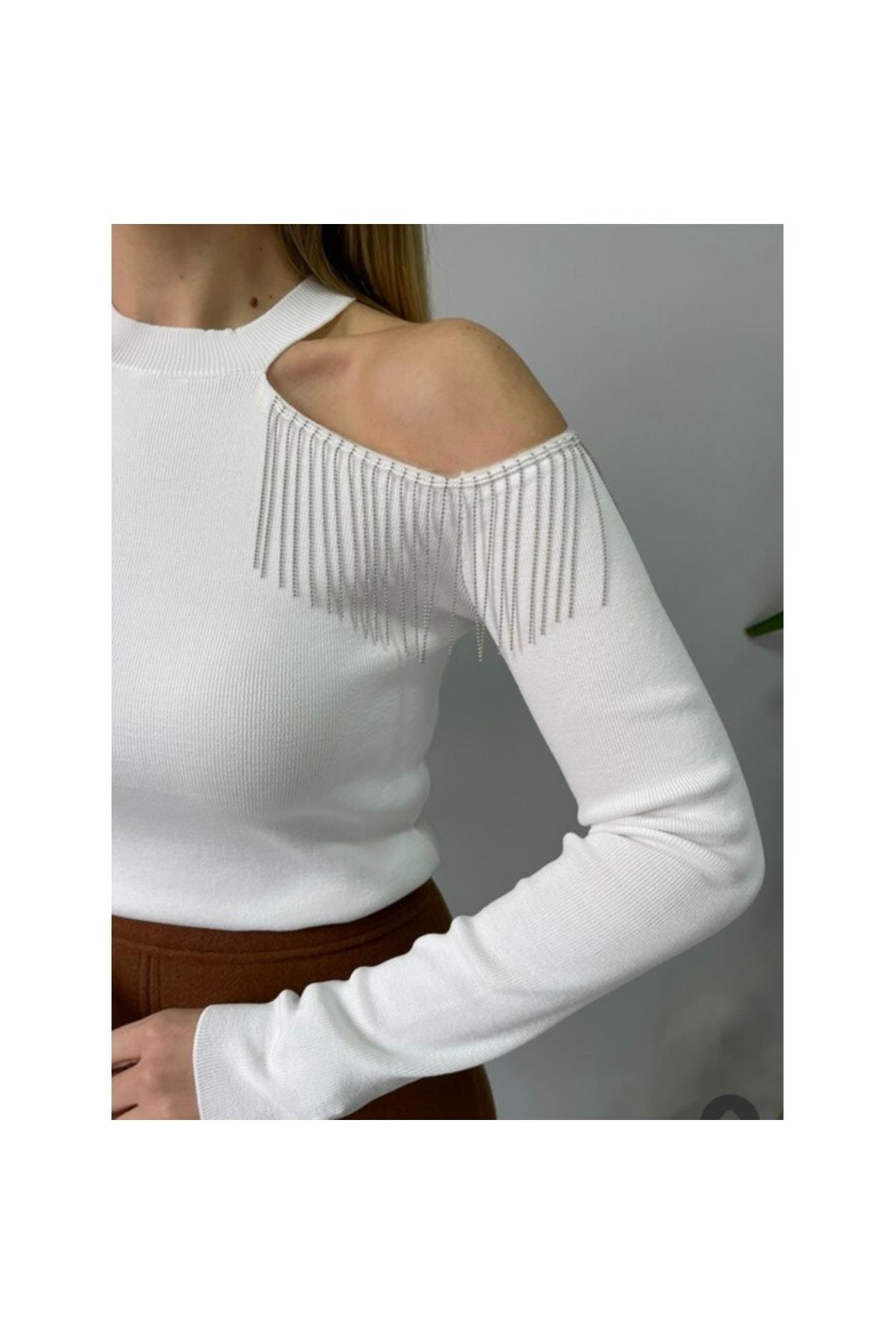Omuz Zincir Detaylı Çelik Örme Beyaz Triko