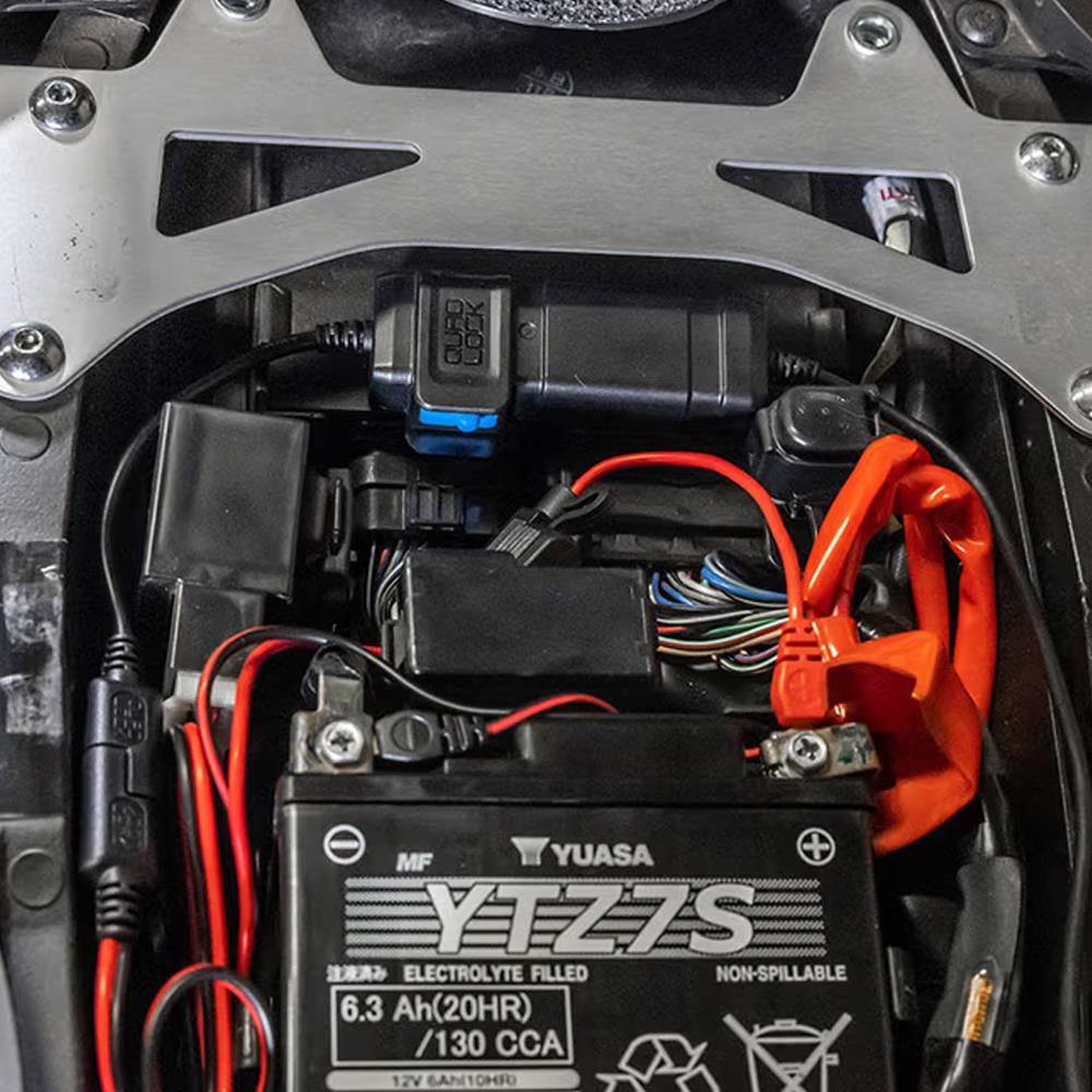 Quadlock Motosiklet 12V USB Girişi Akıllı Adaptör