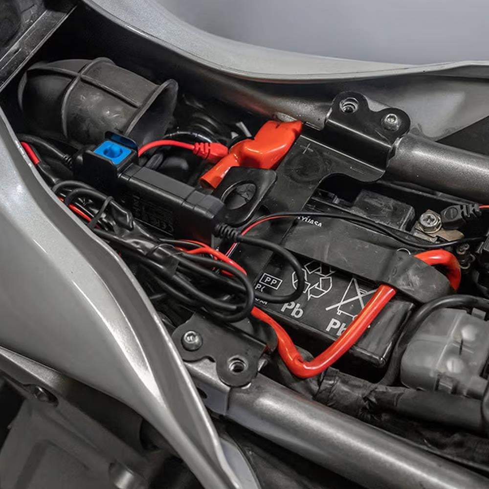 Quadlock Motosiklet 12V USB Girişi Akıllı Adaptör