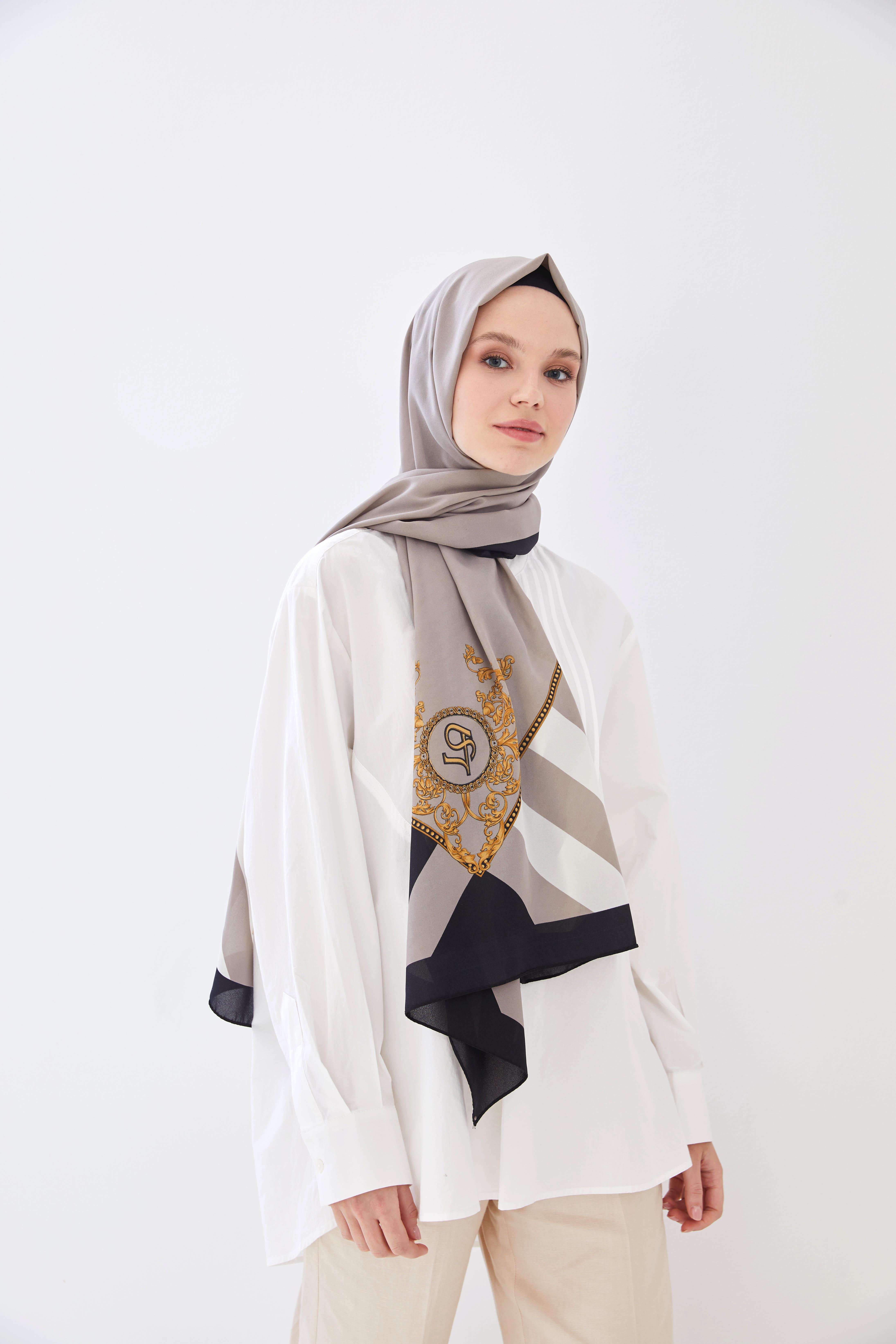 BAROK SİYAH-VİZON