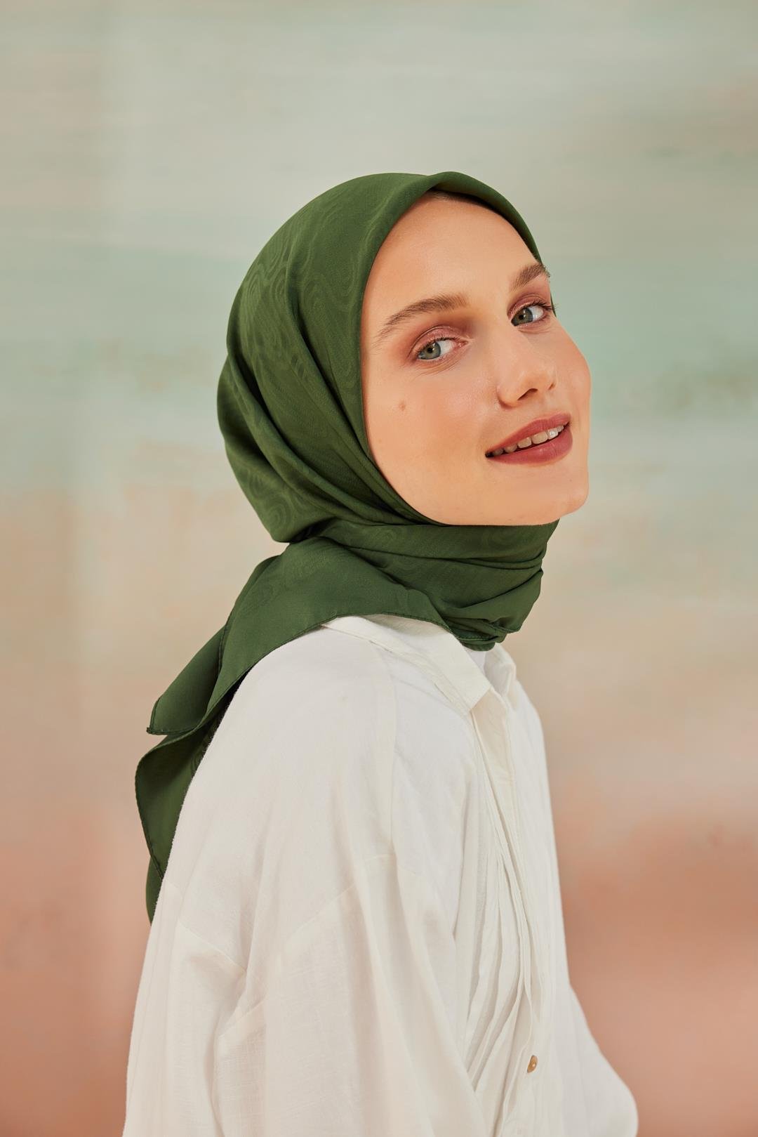DÜZ CAPRİ SARMAL EŞARP HAKİ YEŞİLİ