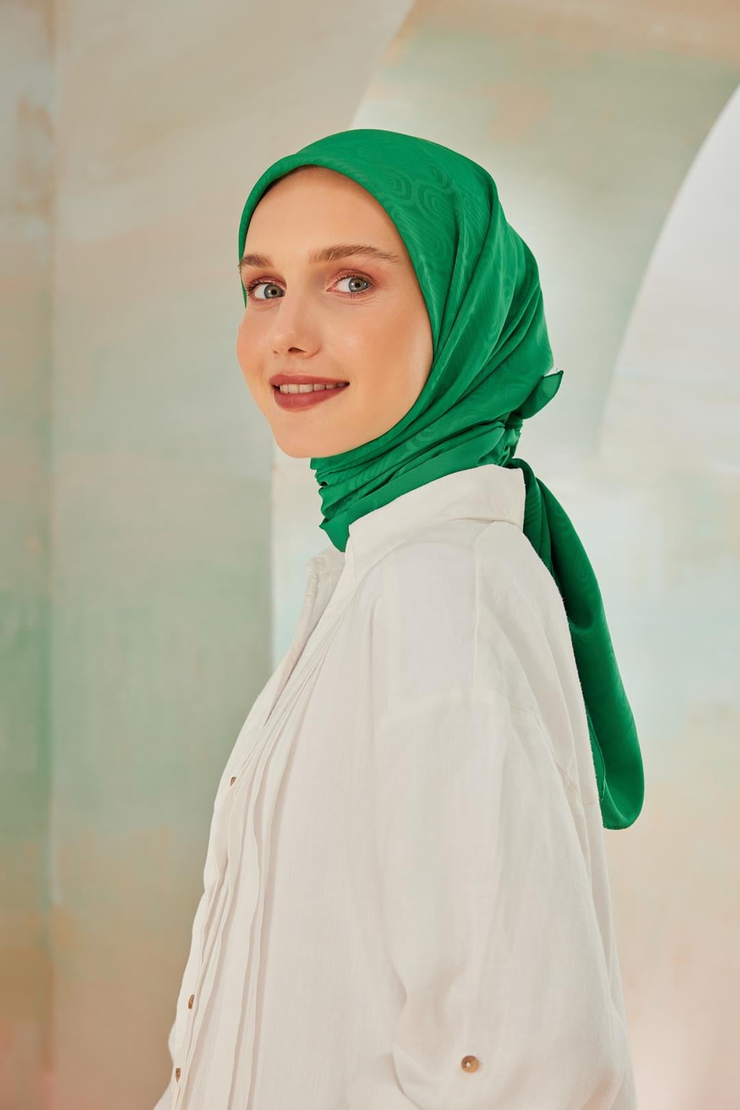 DÜZ CAPRİ SARMAL EŞARP YEŞİL