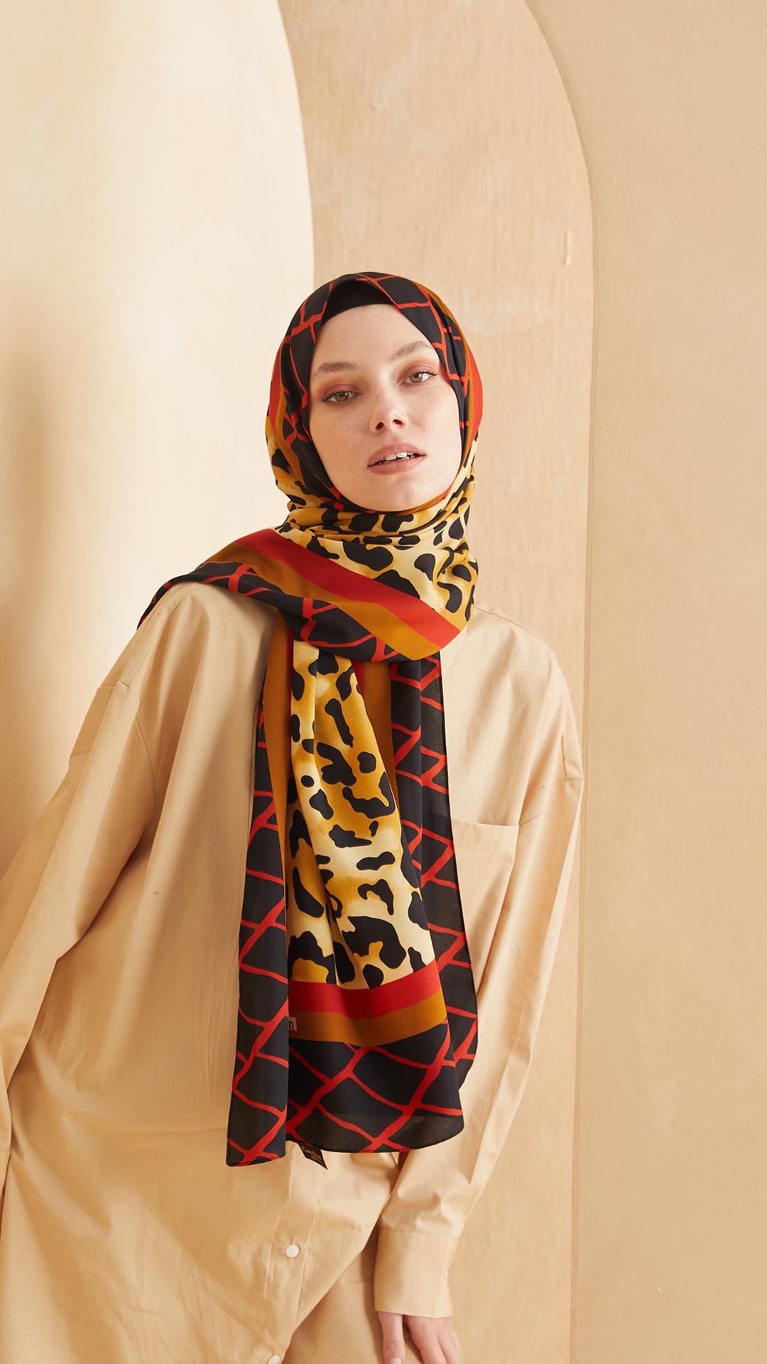 GEOMETRİK LEOPAR KIRMIZI