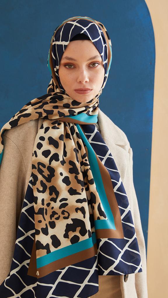 GEOMETRİK LEOPAR LACİVERT