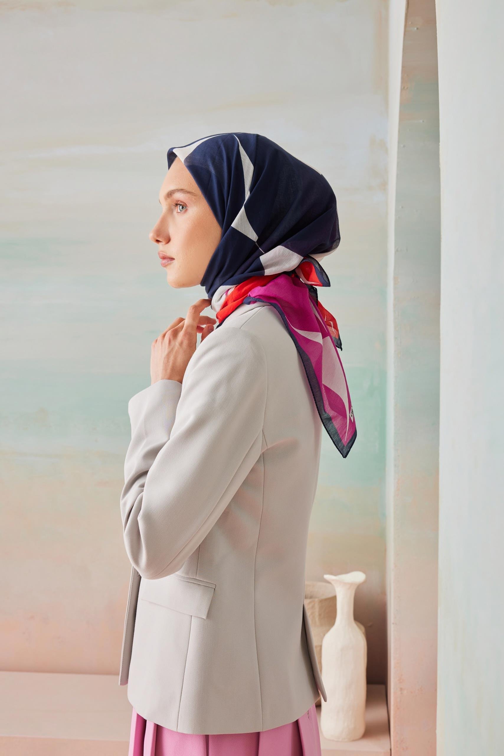 OVAL PAMUK İPEK EŞARP LACİVERT