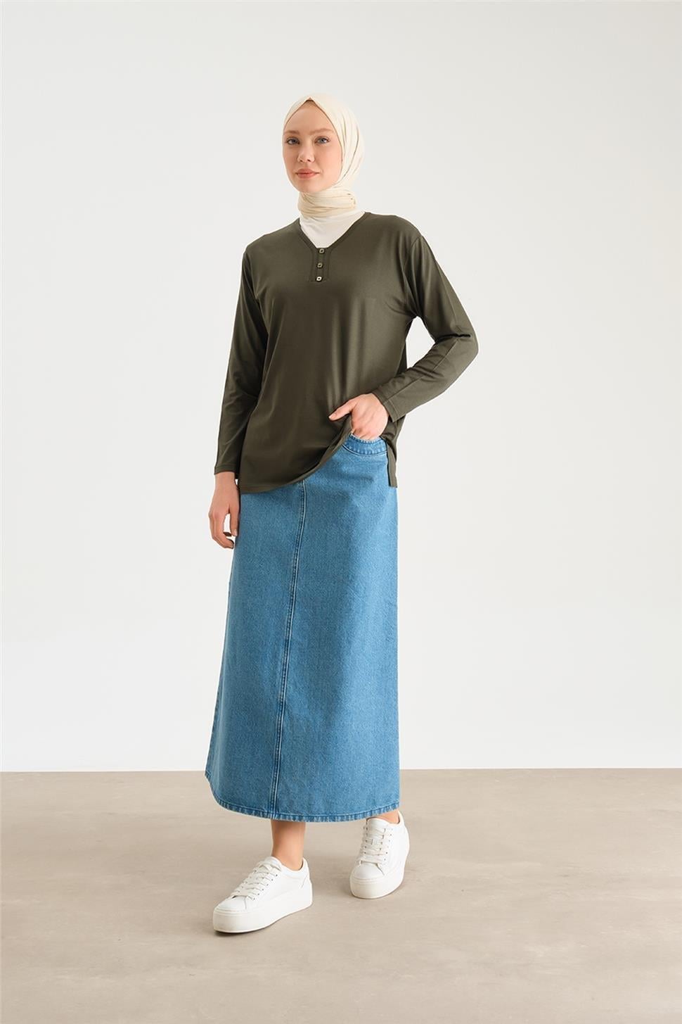 24yd9043-armine-penye-d96946.jpg