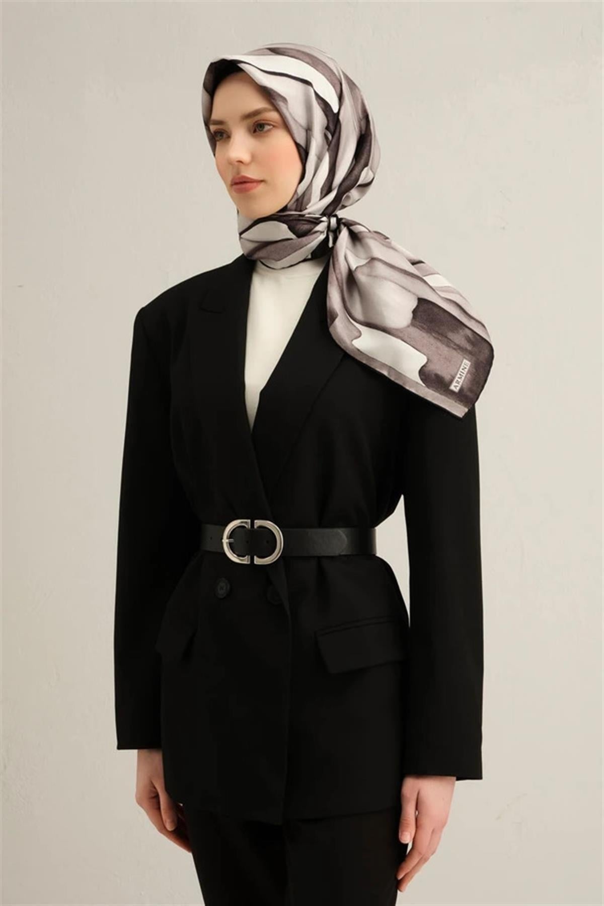 Armine Desenli Saf İpek Twill Eşarp 9306--03