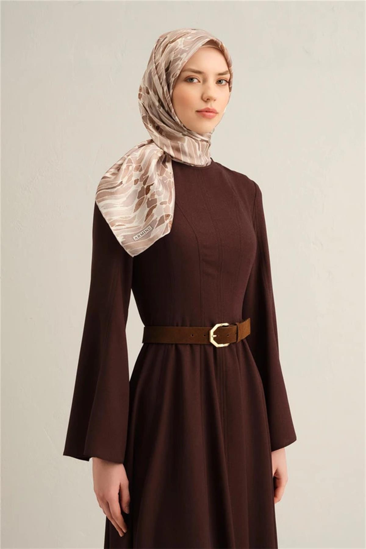 Armine Desenli Saf İpek Twill Eşarp 9335--88