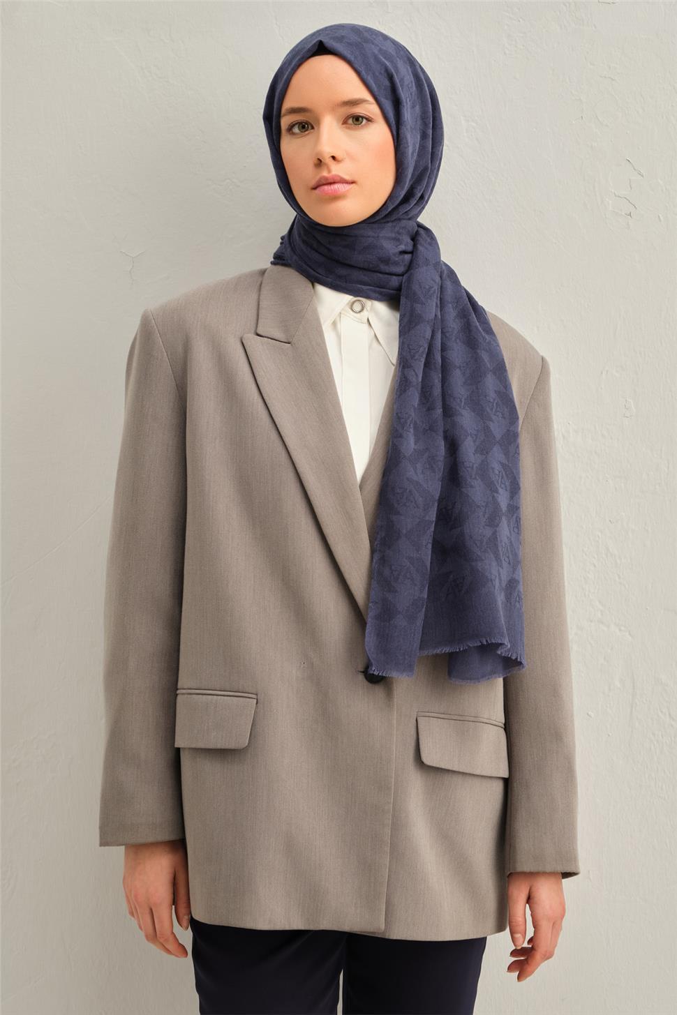 armine-sal-1000-475277.jpg