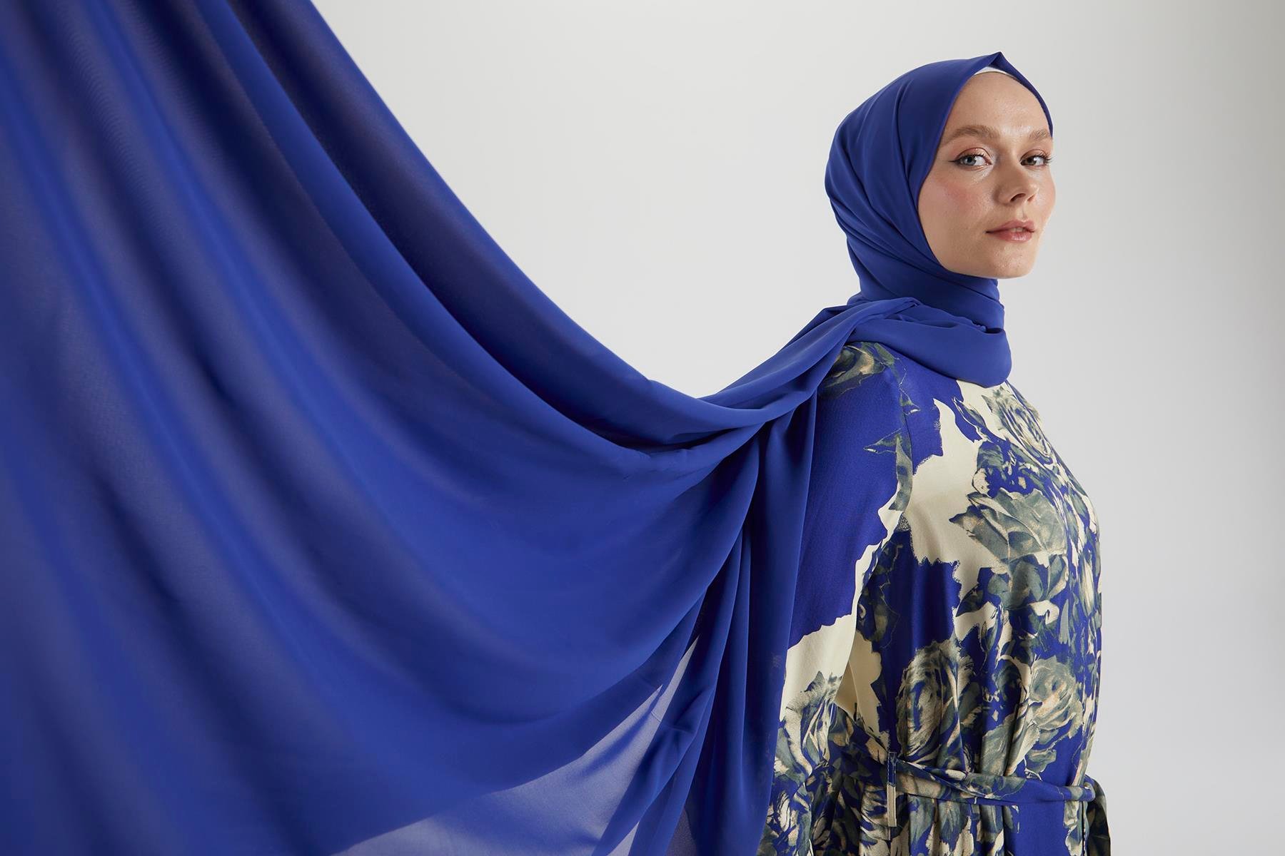 ARMİNE TREND Arkadan Fermuarlı Kolları Düğmeli Elbise-Saks 25YT923