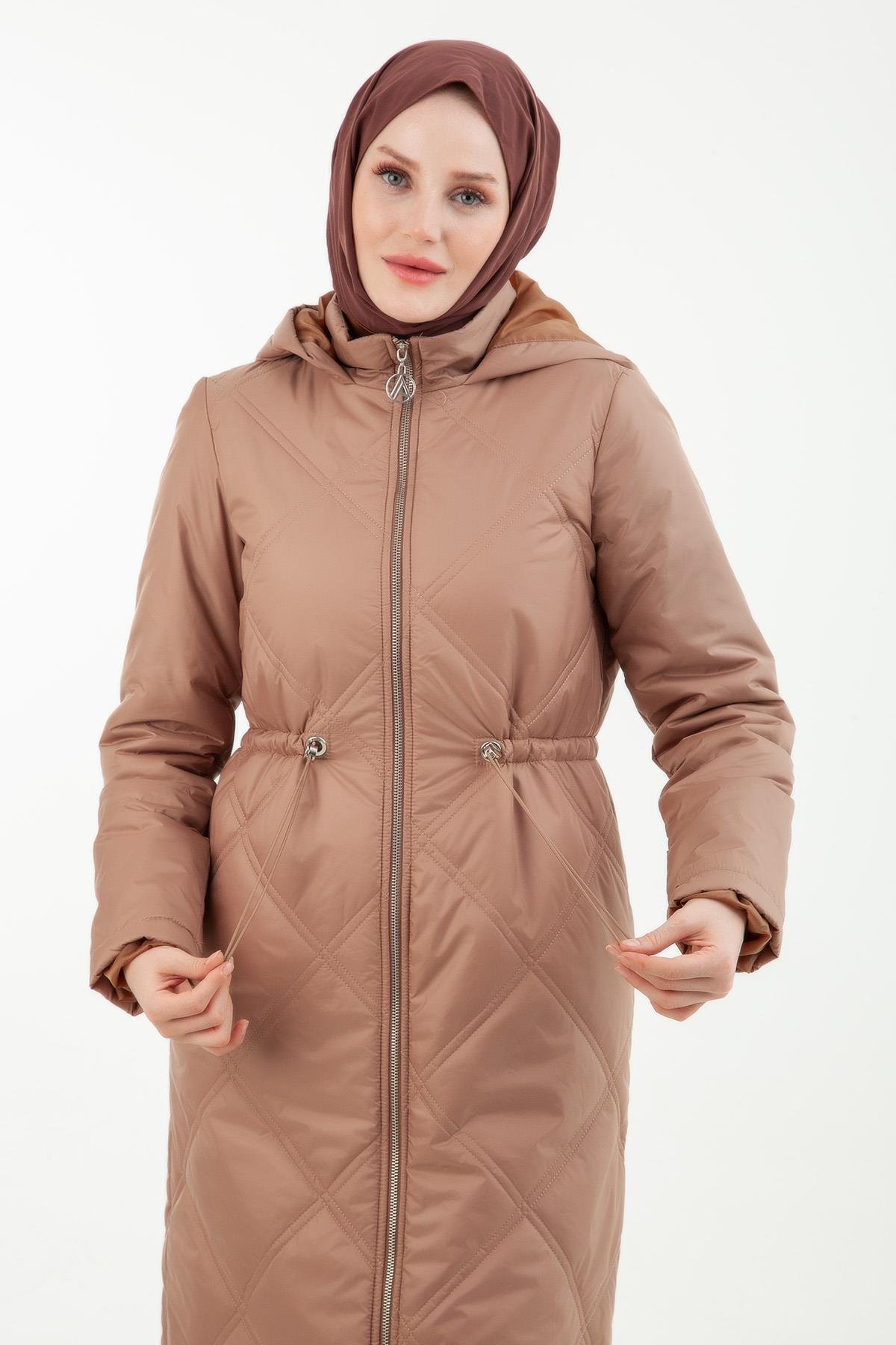 ARMİNE TREND Beli Büzgü Detaylı Kap-Camel 23KT743