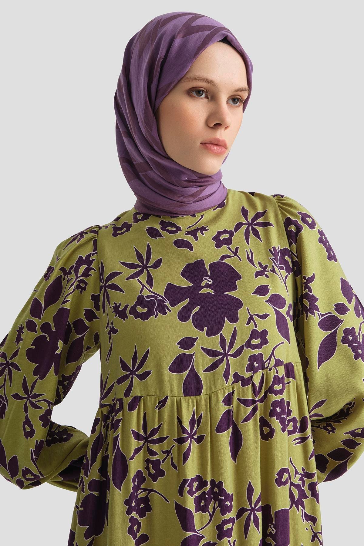 ARMİNE TREND Çiçek Desenli Elbise-Yeşil 25YT910