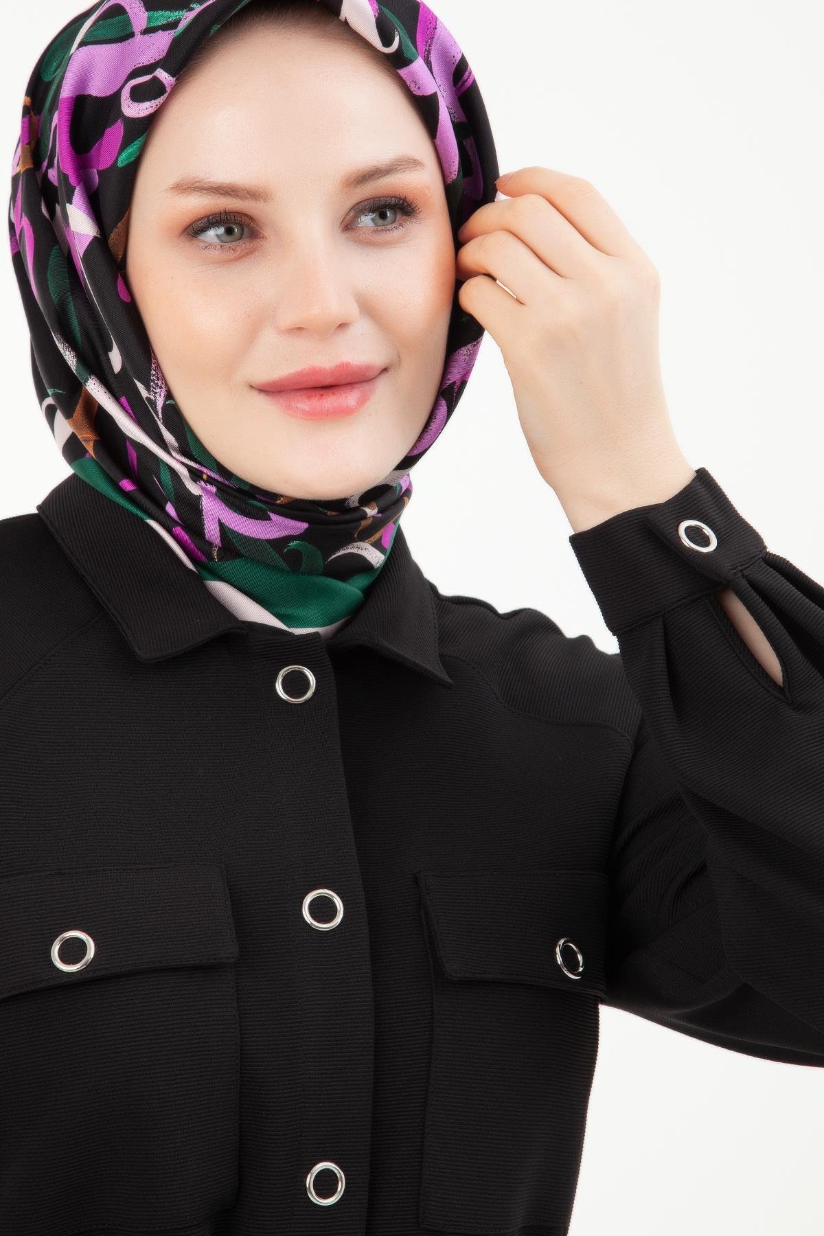 ARMİNE TREND Çıtçıt Detaylı Belden Bağlamalı Tunik-Siyah 23KT401