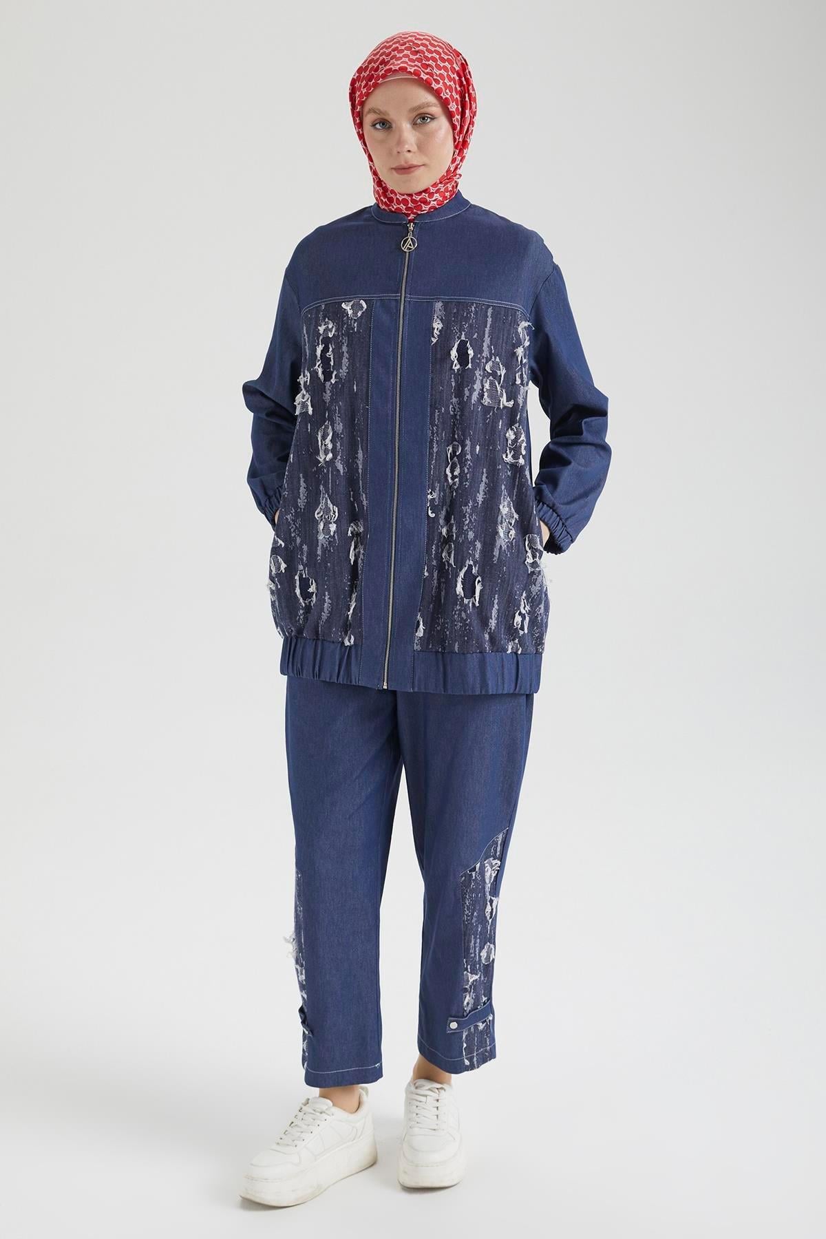 ARMİNE TREND Denim Kumaş Eskitme Detaylı Pantolonlu İkili Takım Lacivert 25YT666