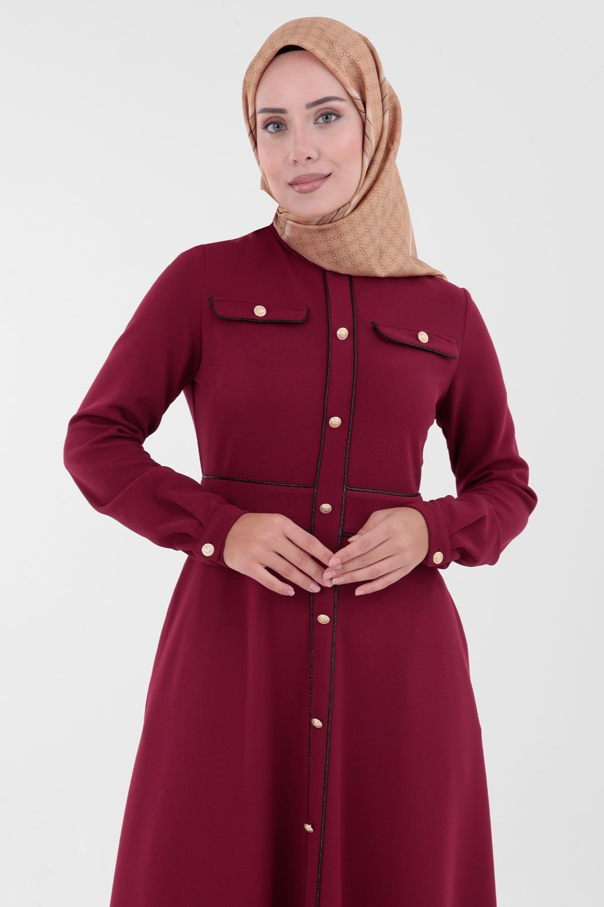 ARMİNE TREND Düğme Aksesuarlı Arkadan Fermuarlı Örme Kumaş Elbise-Bordo 23KT902
