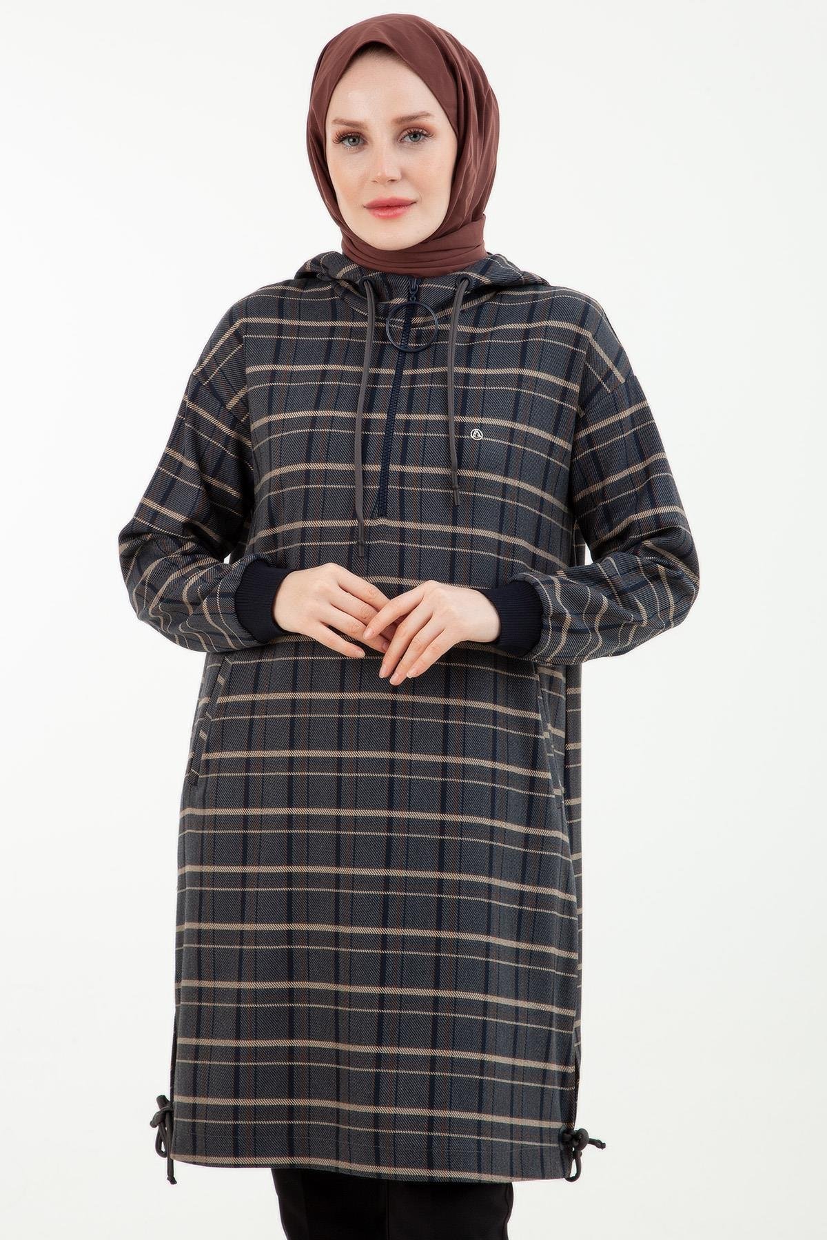 ARMİNE TREND Ekose Desenli Önden Fermuarlı Kapüşonlu Tunik-Gri 23KT443